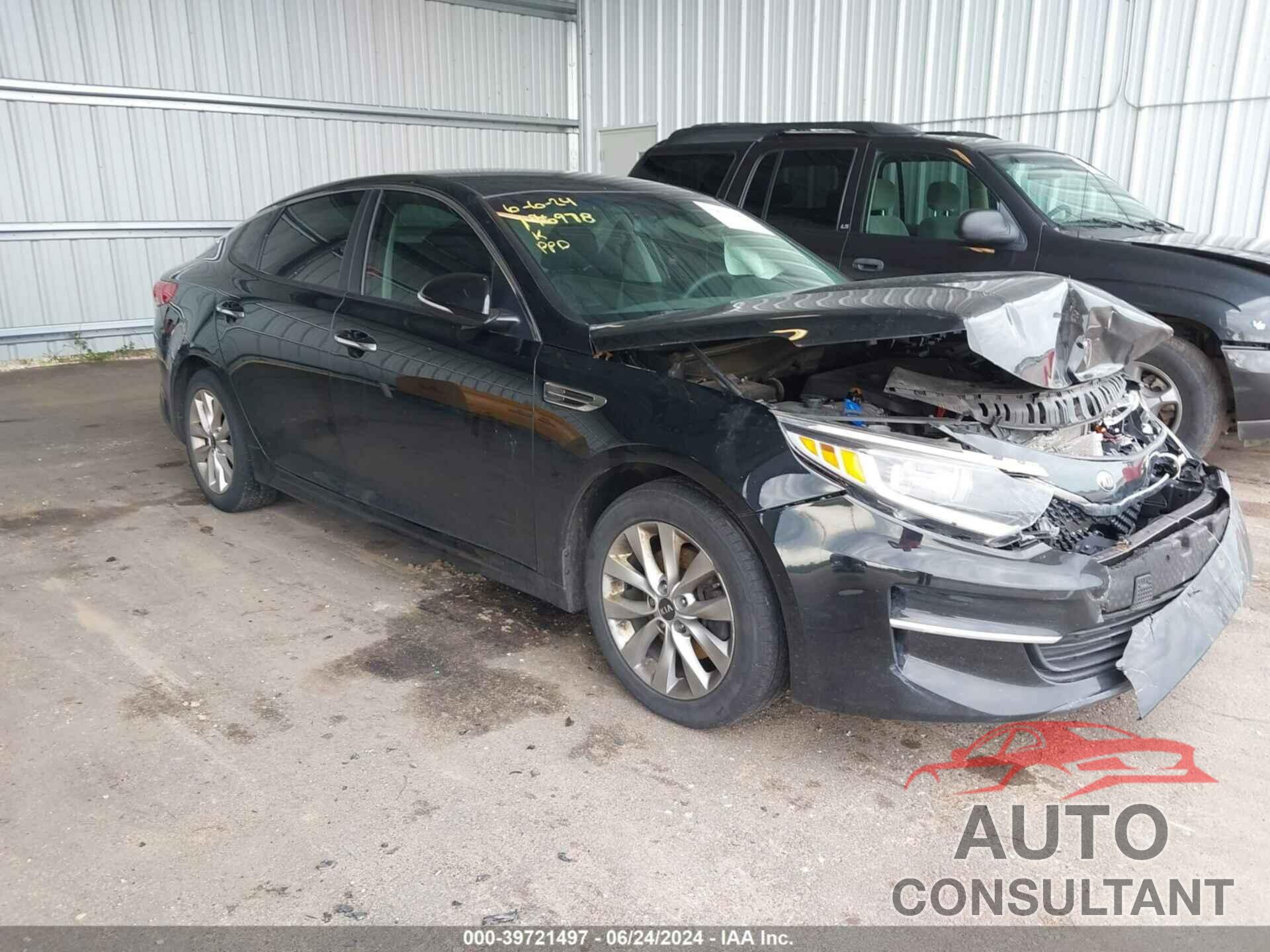 KIA OPTIMA 2018 - 5XXGT4L3XJG257377