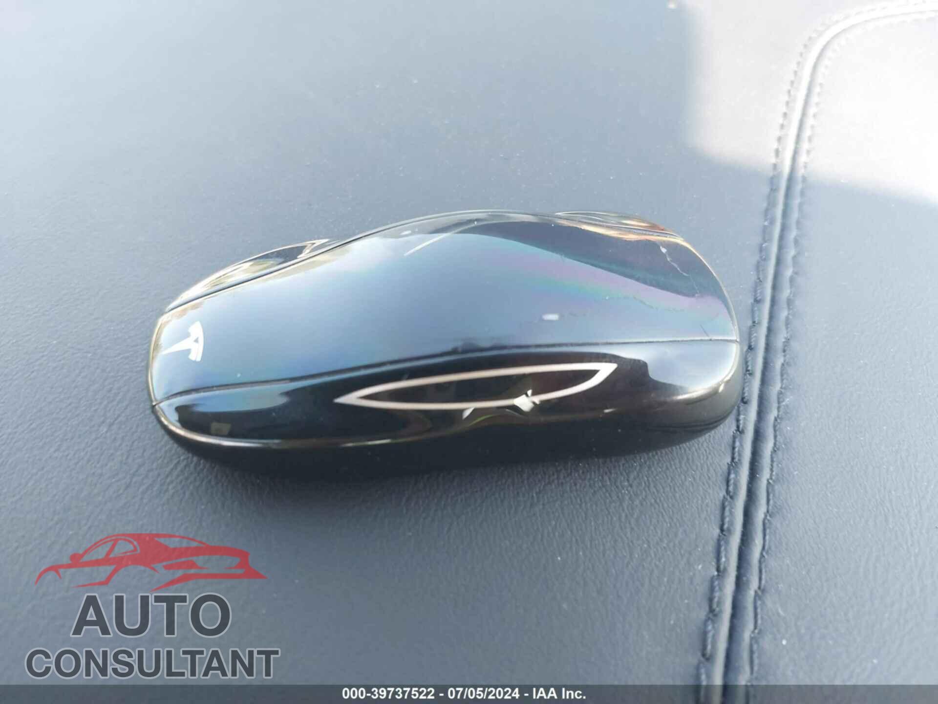 TESLA MODEL S 2018 - 5YJSA1E20JF246748