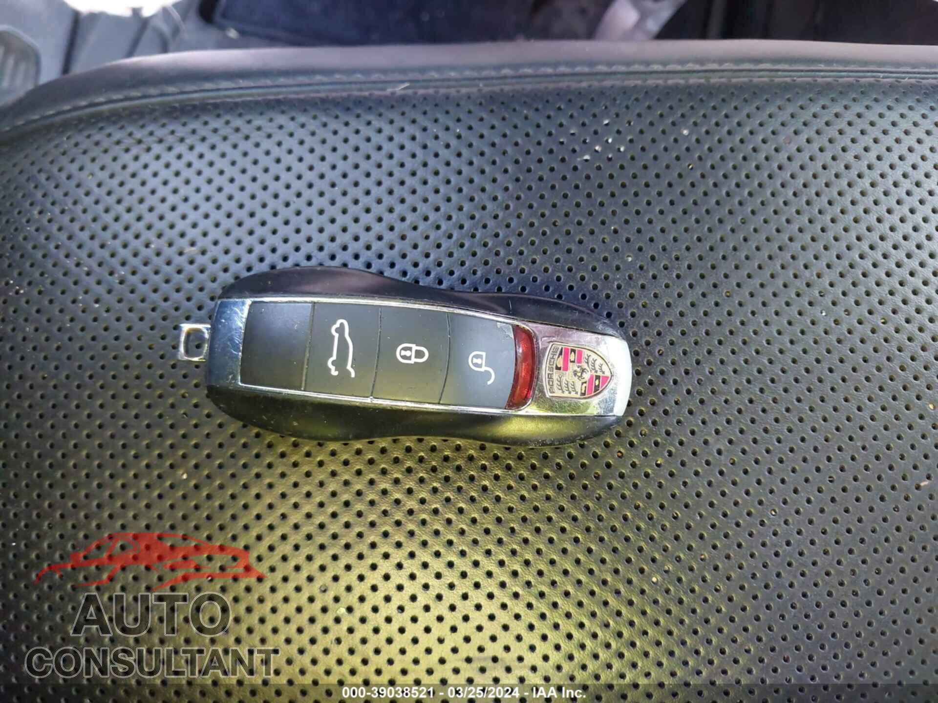PORSCHE CAYENNE 2017 - WP1AA2A27HKA80277