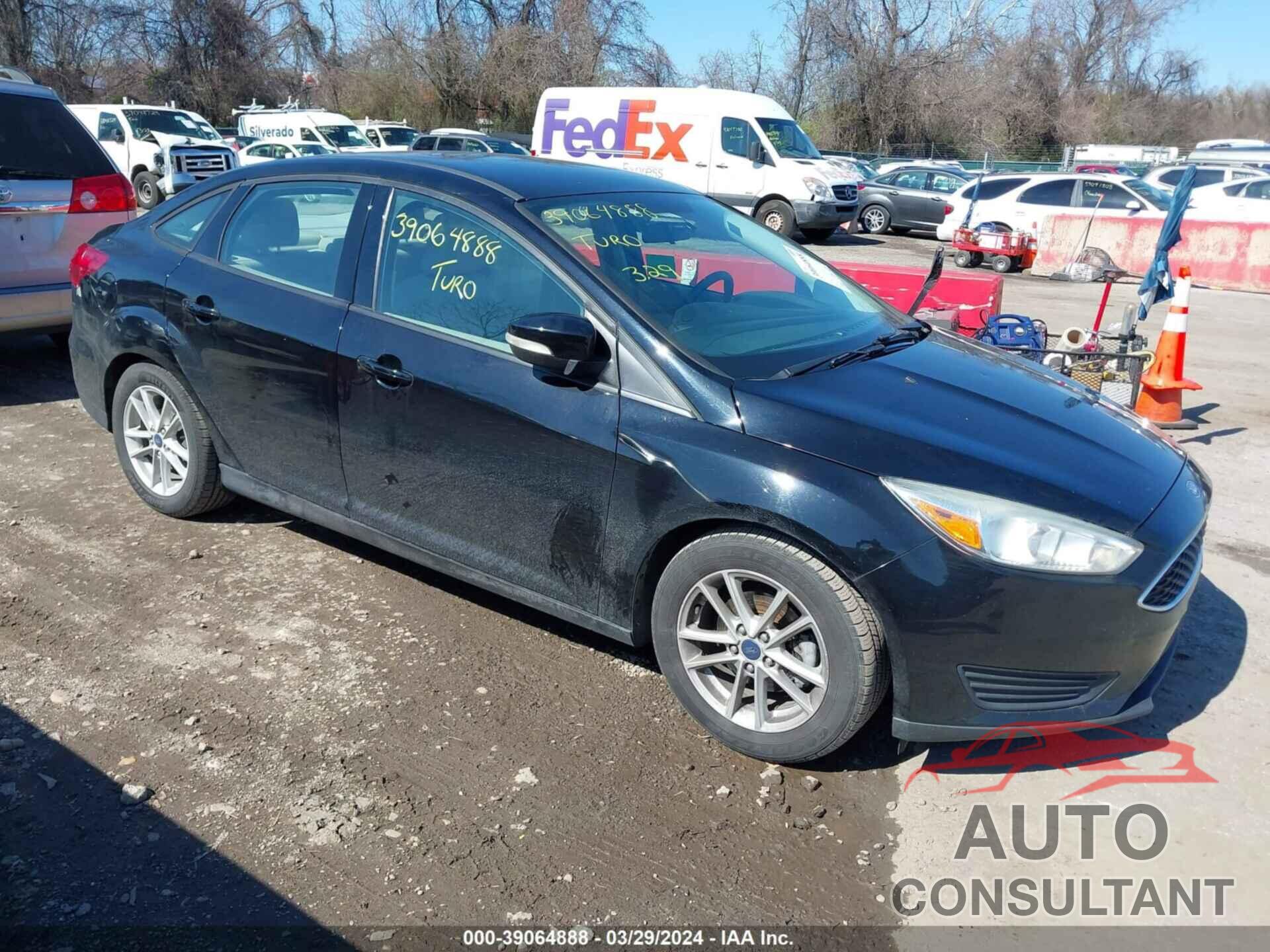 FORD FOCUS 2017 - 1FADP3F29HL208725