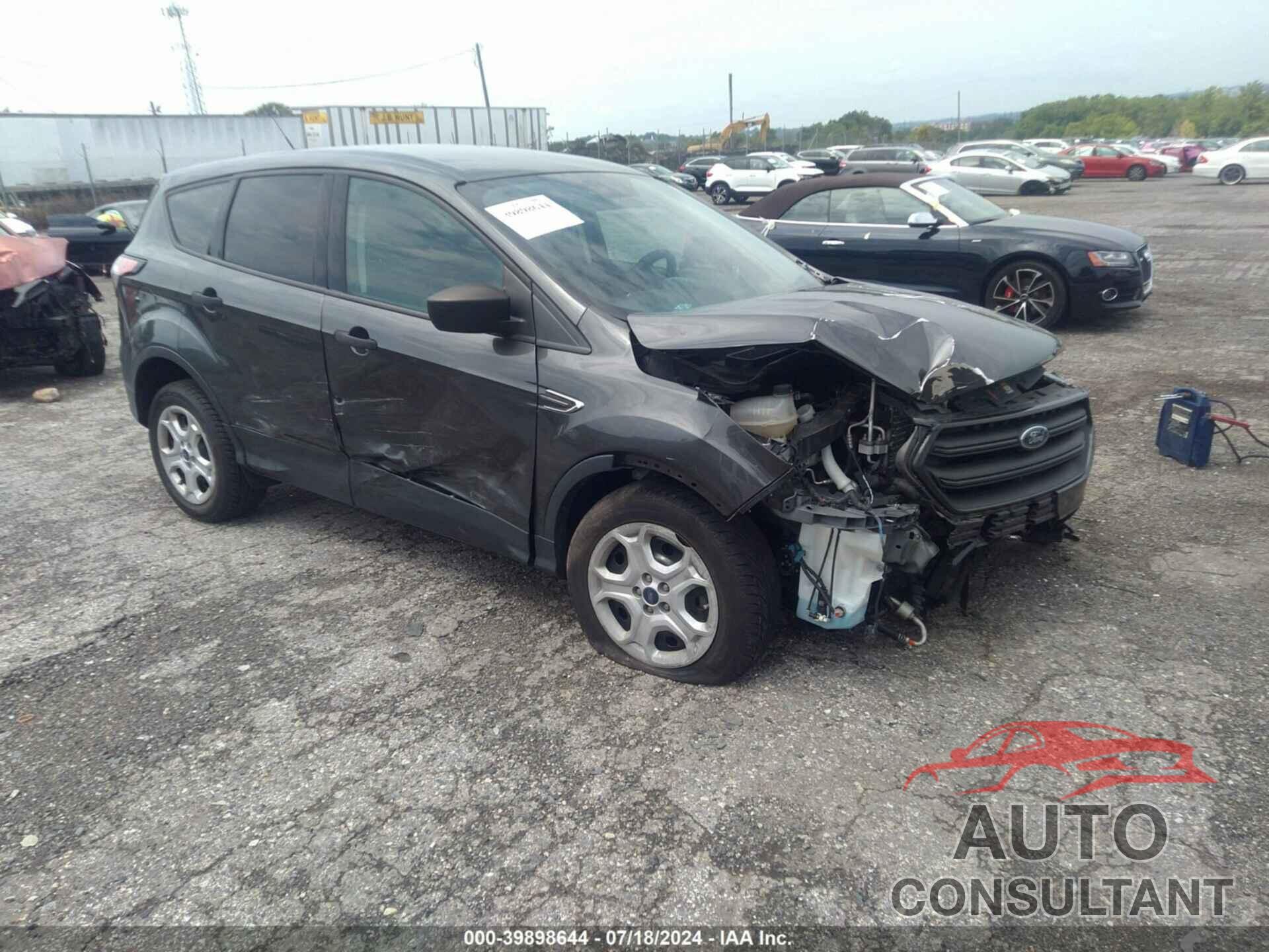 FORD ESCAPE 2018 - 1FMCU0F79JUC54270