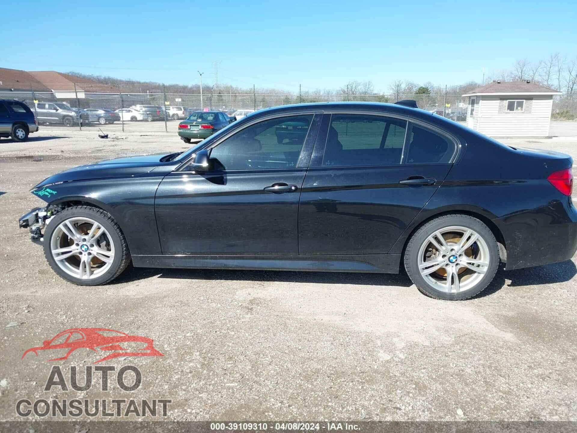 BMW 328I 2016 - WBA8E3G59GNU01984