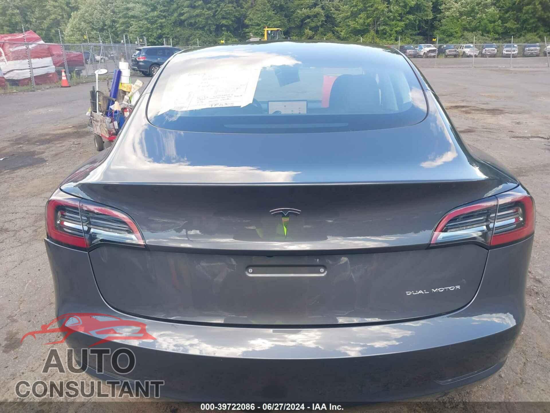 TESLA MODEL 3 2023 - 5YJ3E1EB2PF703271