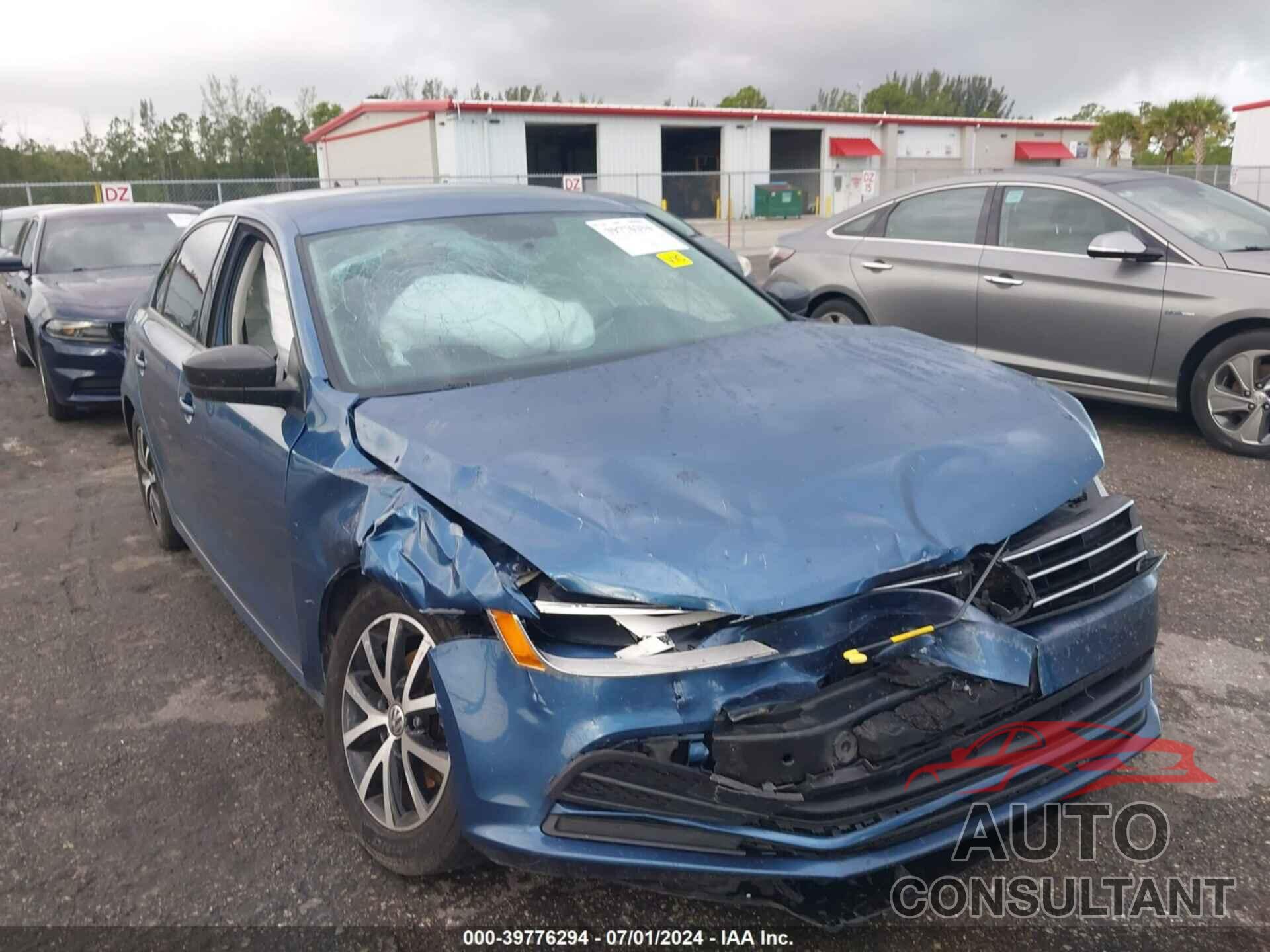 VOLKSWAGEN JETTA 2016 - 3VWD67AJ6GM401282