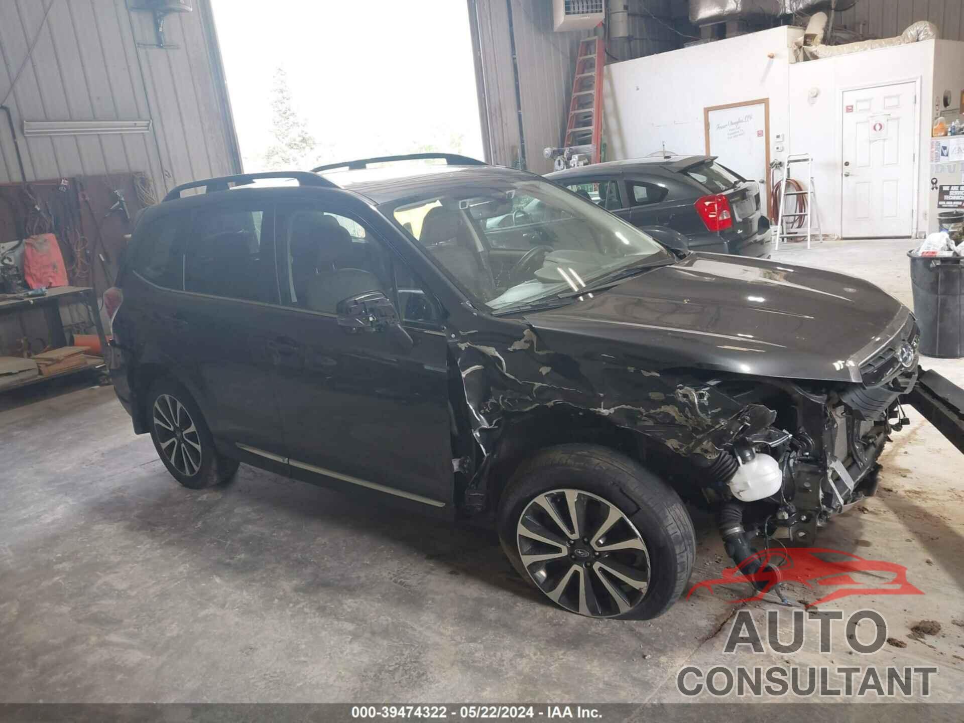 SUBARU FORESTER 2018 - JF2SJGWC8JH618364