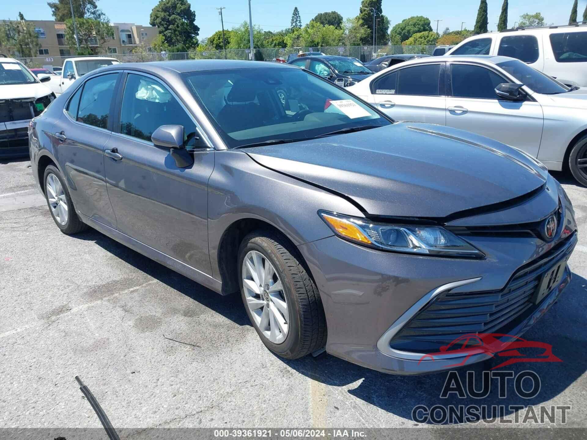 TOYOTA CAMRY 2023 - 4T1C11AK7PU762806