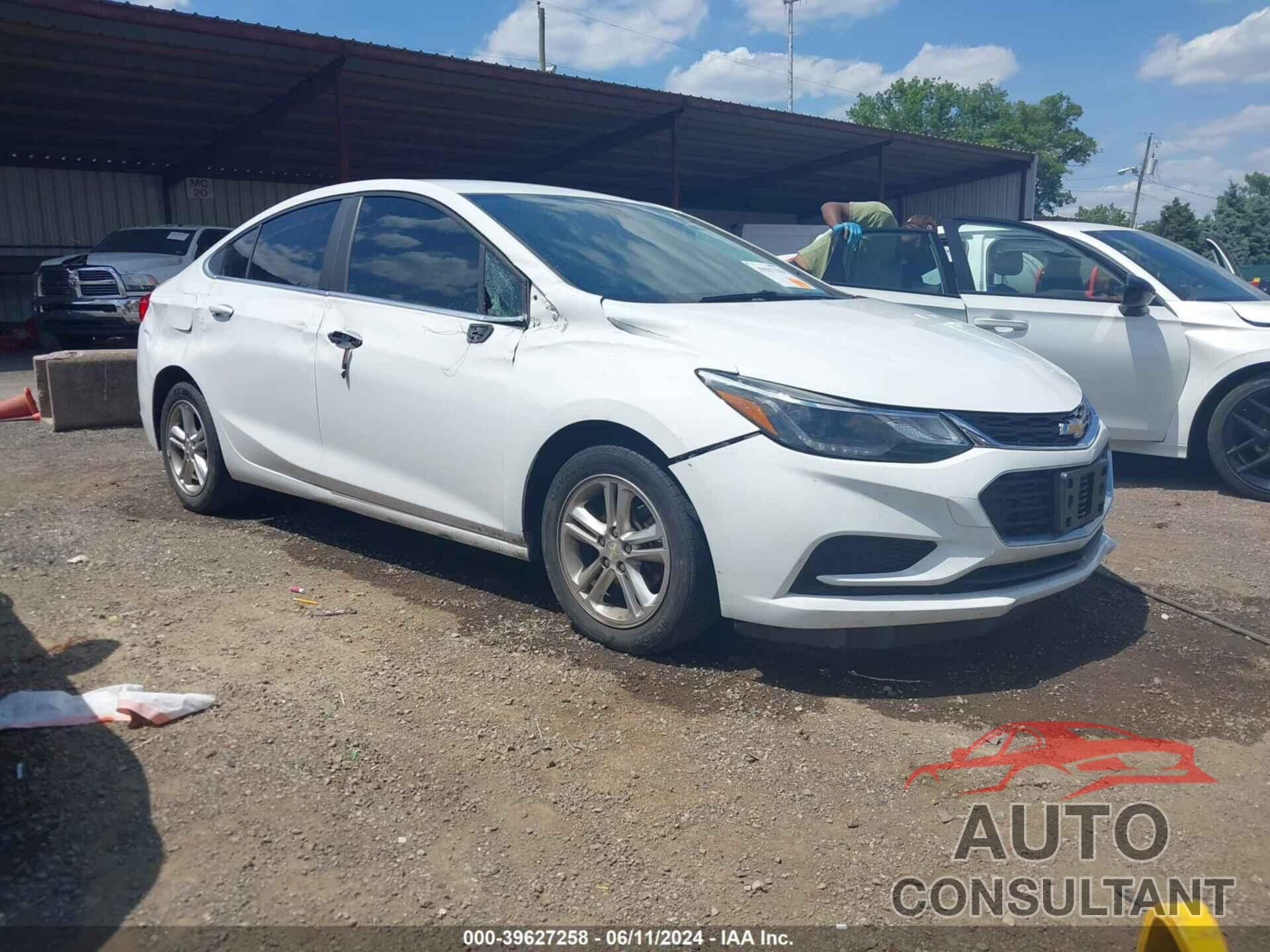 CHEVROLET CRUZE 2017 - 3G1BE5SM4HS501865