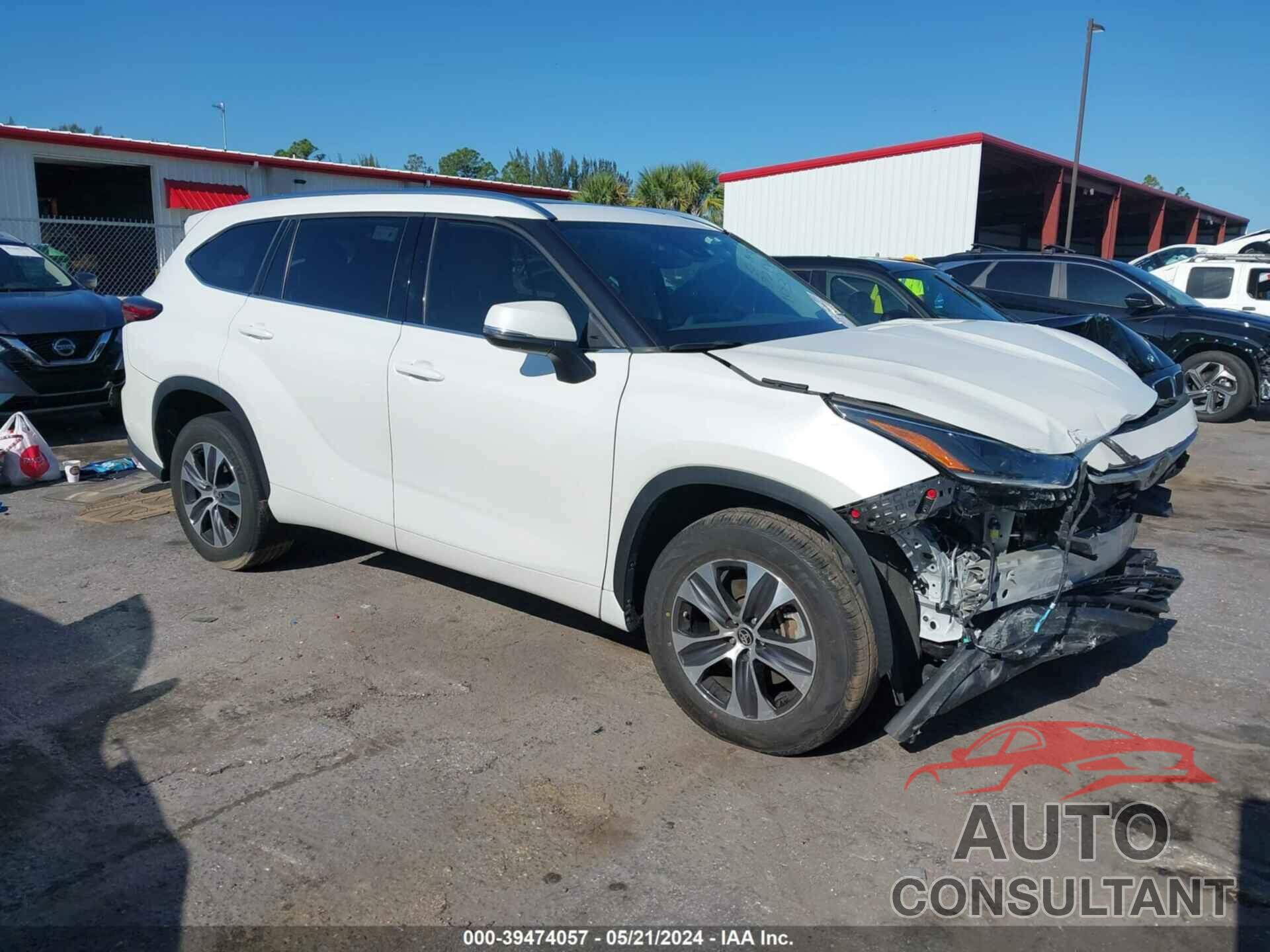 TOYOTA HIGHLANDER 2021 - 5TDGZRAH7MS534032