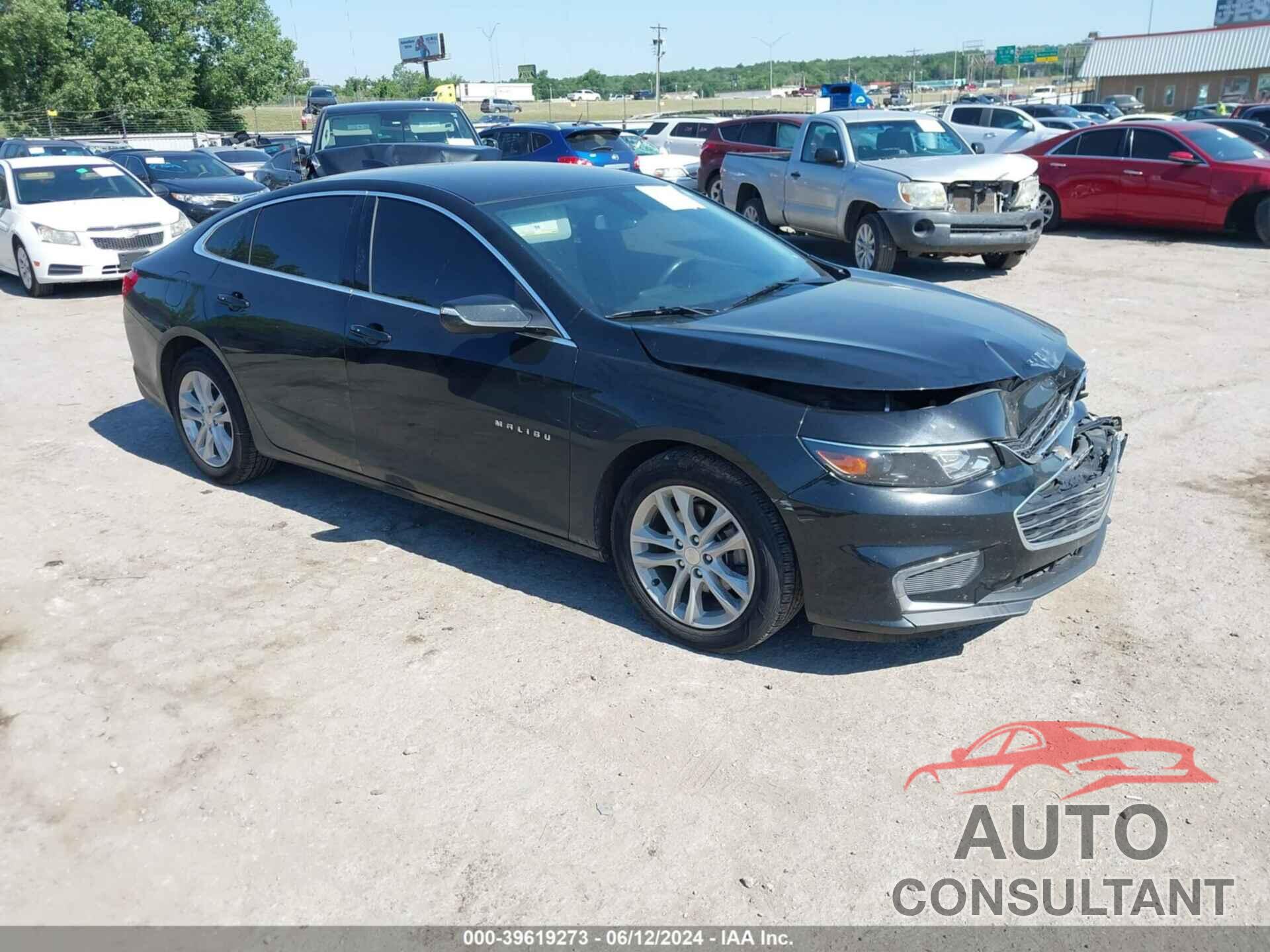 CHEVROLET MALIBU 2018 - 1G1ZD5ST6JF180771