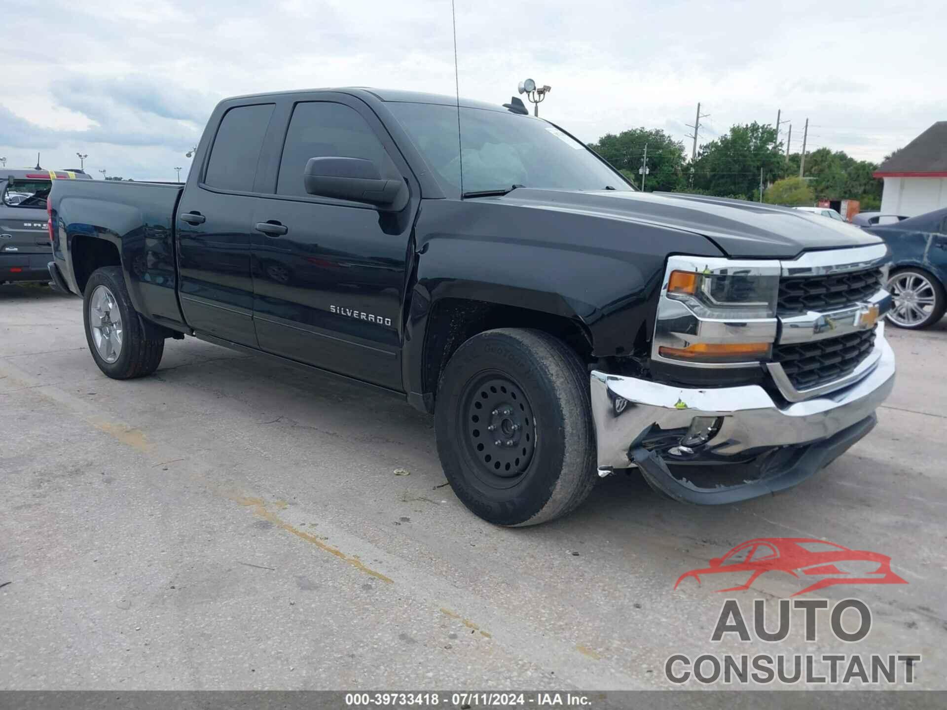 CHEVROLET SILVERADO 1500 2017 - 1GCRCREC4HZ304297