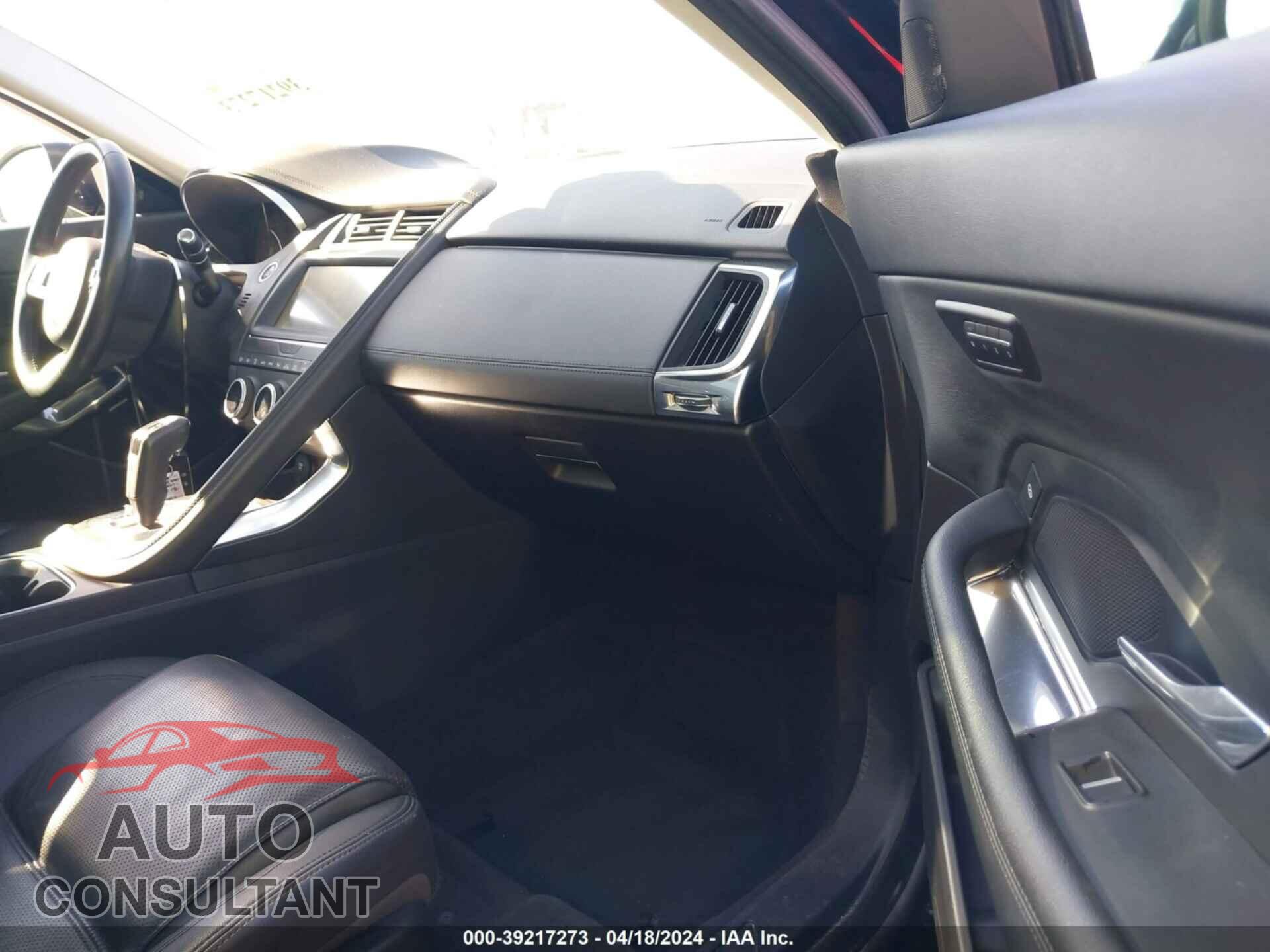 JAGUAR E-PACE 2018 - SADFP2FX2J1Z15017