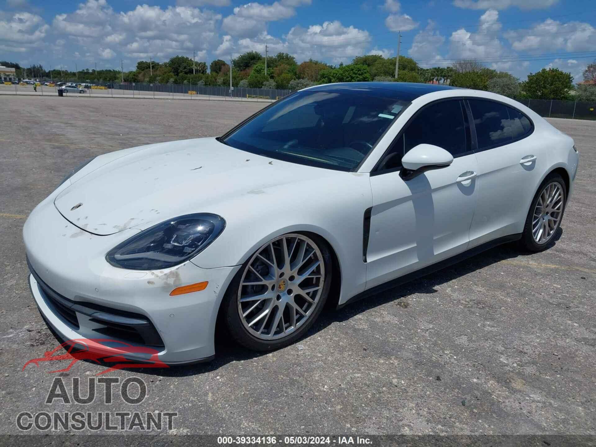 PORSCHE PANAMERA 2017 - WP0AA2A75HL104325