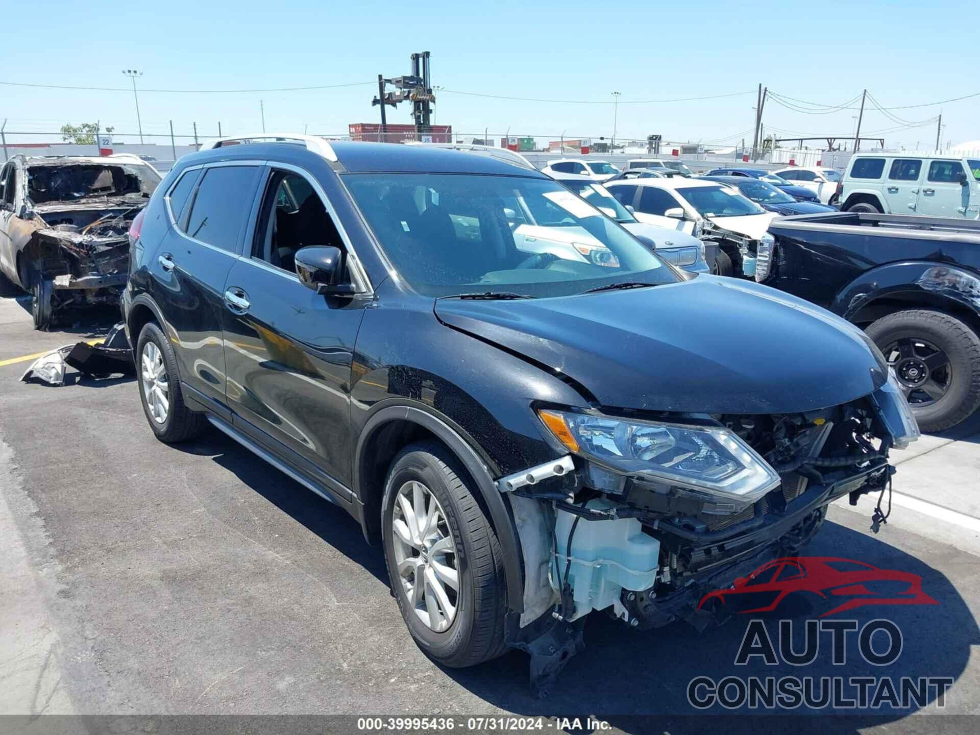 NISSAN ROGUE 2018 - 5N1AT2MT9JC812789