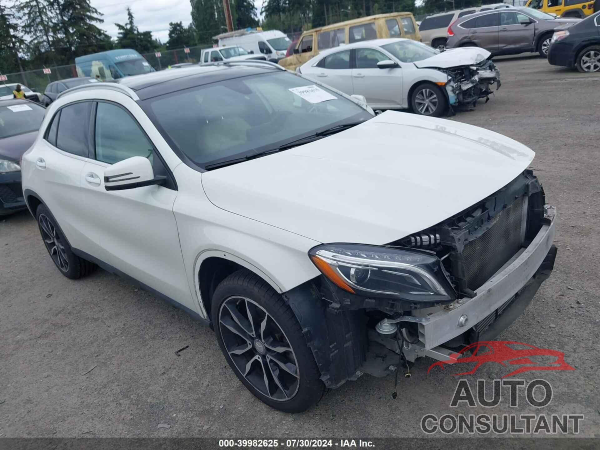 MERCEDES-BENZ GLA 250 2017 - WDCTG4GB8HJ285697