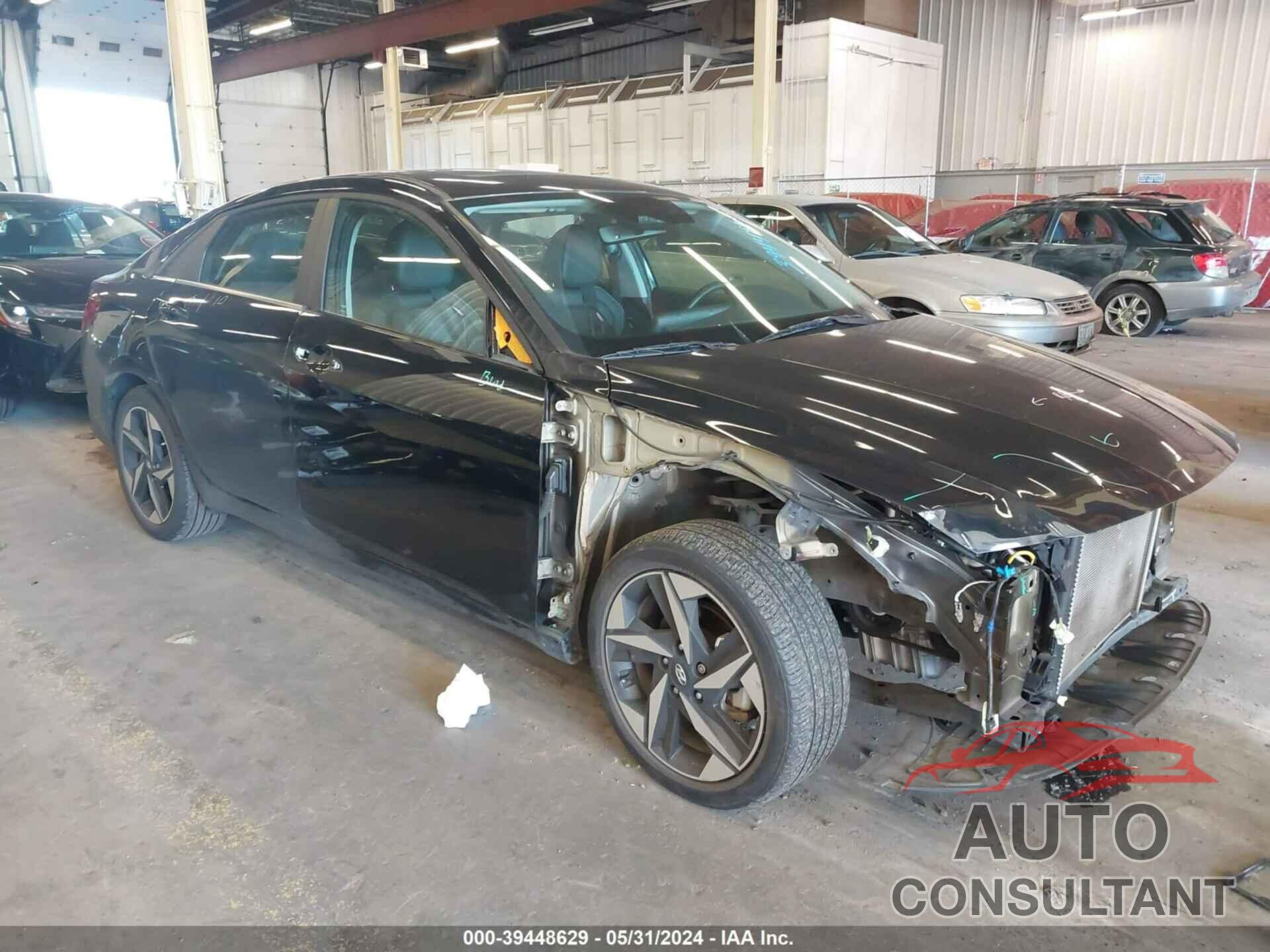 HYUNDAI ELANTRA 2022 - KMHLP4AG2NU261430