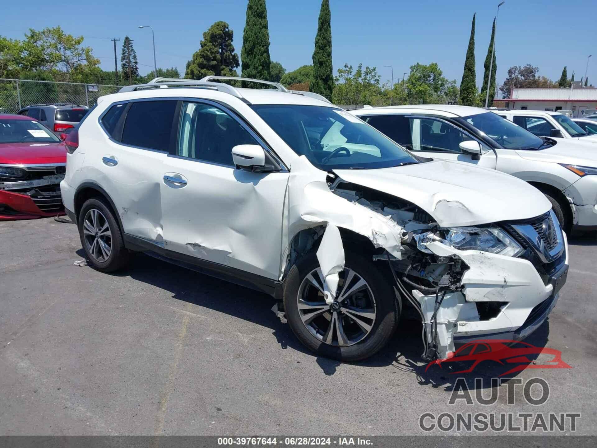 NISSAN ROGUE 2019 - 5N1AT2MT9KC780704