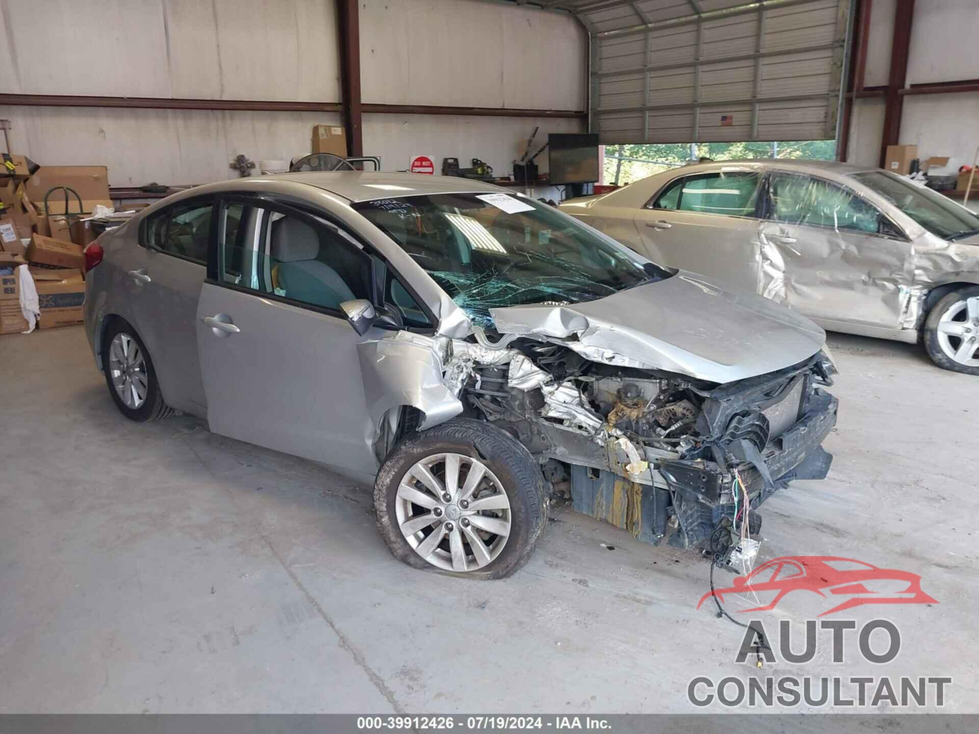 KIA FORTE 2016 - KNAFX4A67G5446222