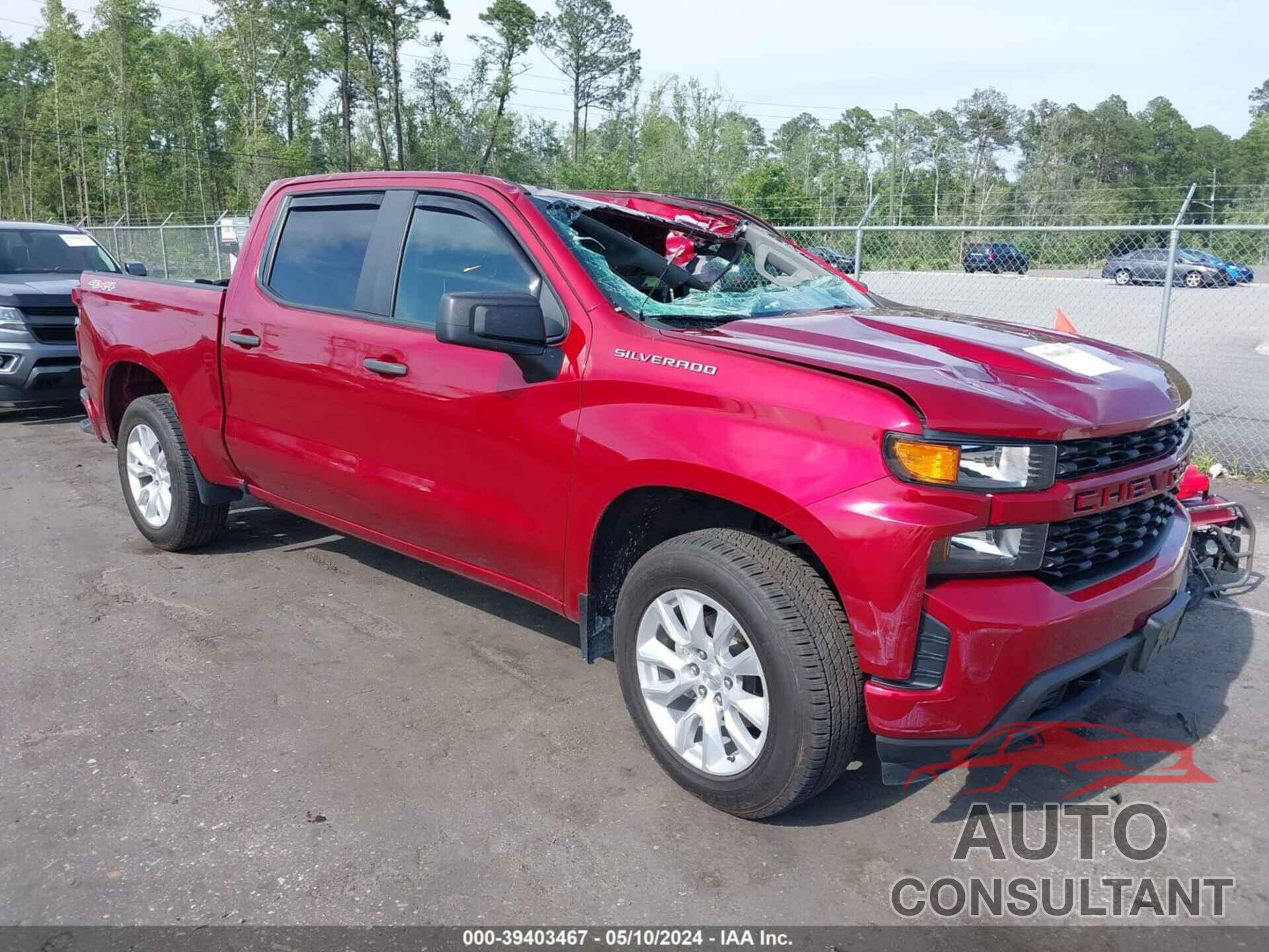 CHEVROLET SILVERADO 1500 2021 - 1GCPYBEK8MZ276263