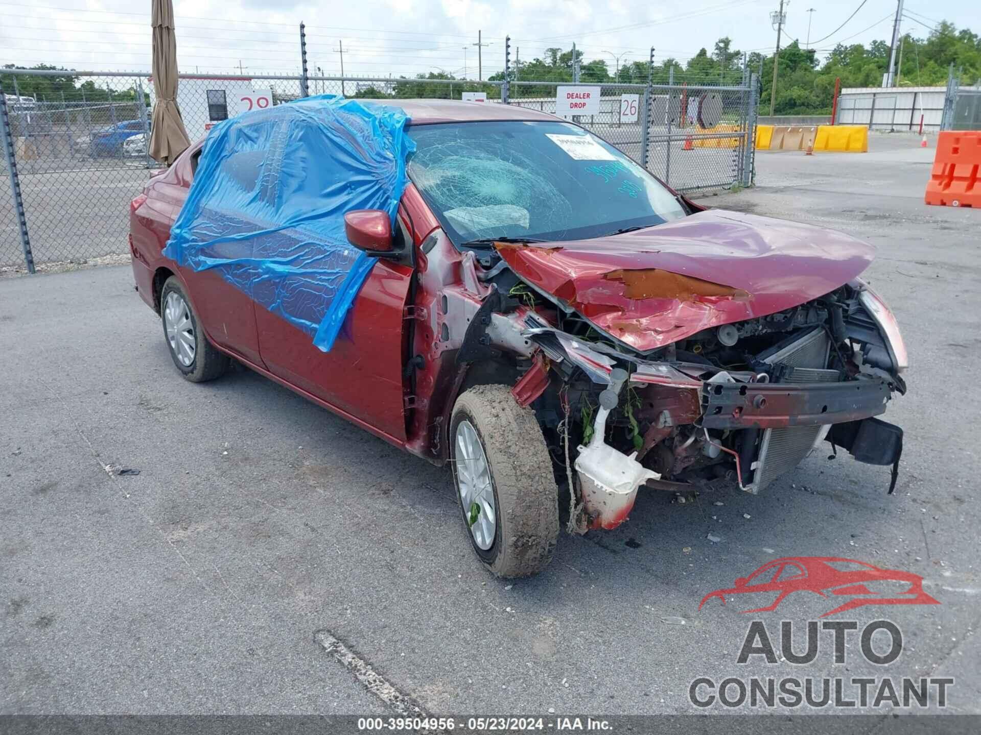 NISSAN VERSA 2018 - 3N1CN7APXJK404357