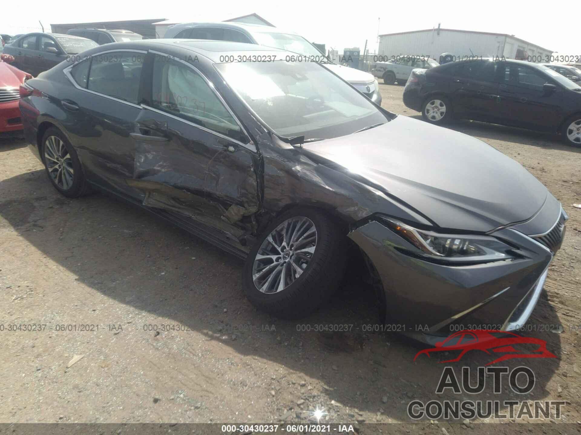 LEXUS ES 2021 - 58ADZ1B18MU098927