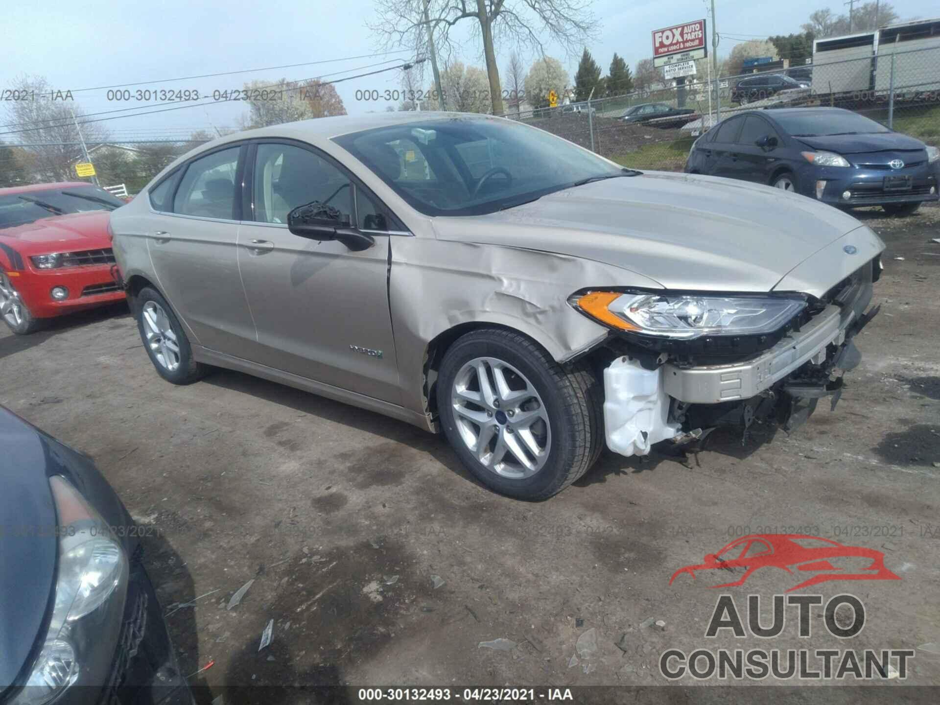 FORD FUSION HYBRID 2019 - 3FA6P0LU8KR138625