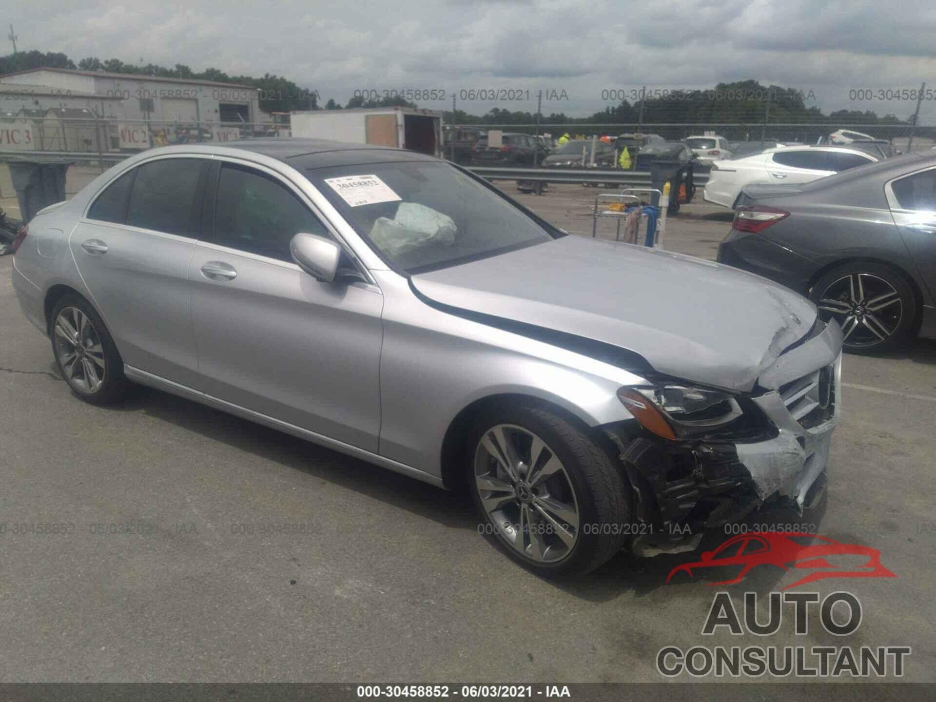 MERCEDES-BENZ C-CLASS 2018 - 55SWF4JB9JU279031