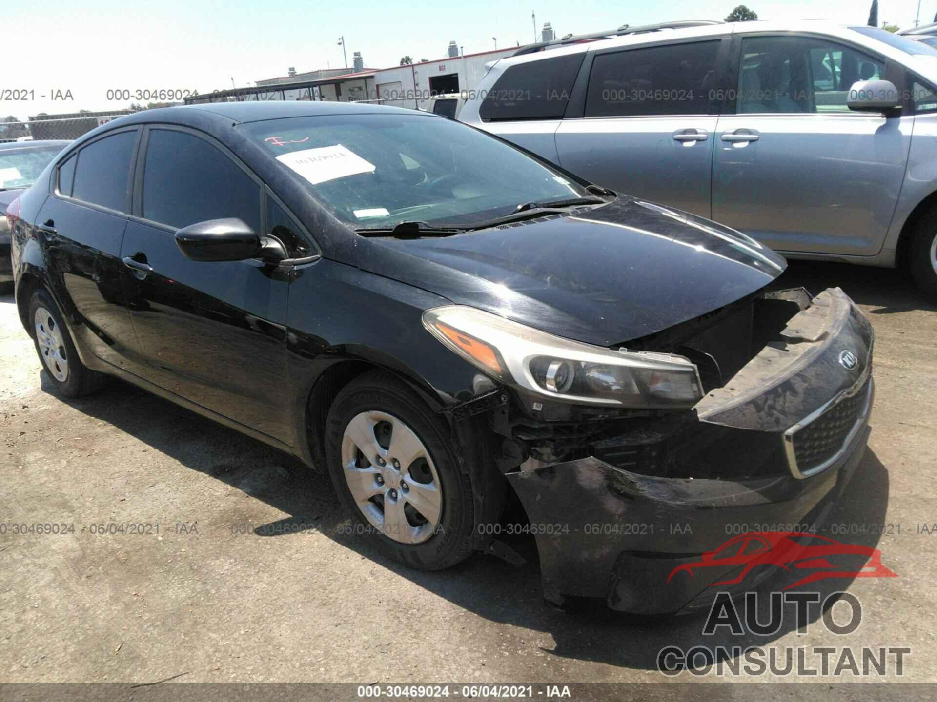 KIA FORTE 2017 - 3KPFK4A79HE028308