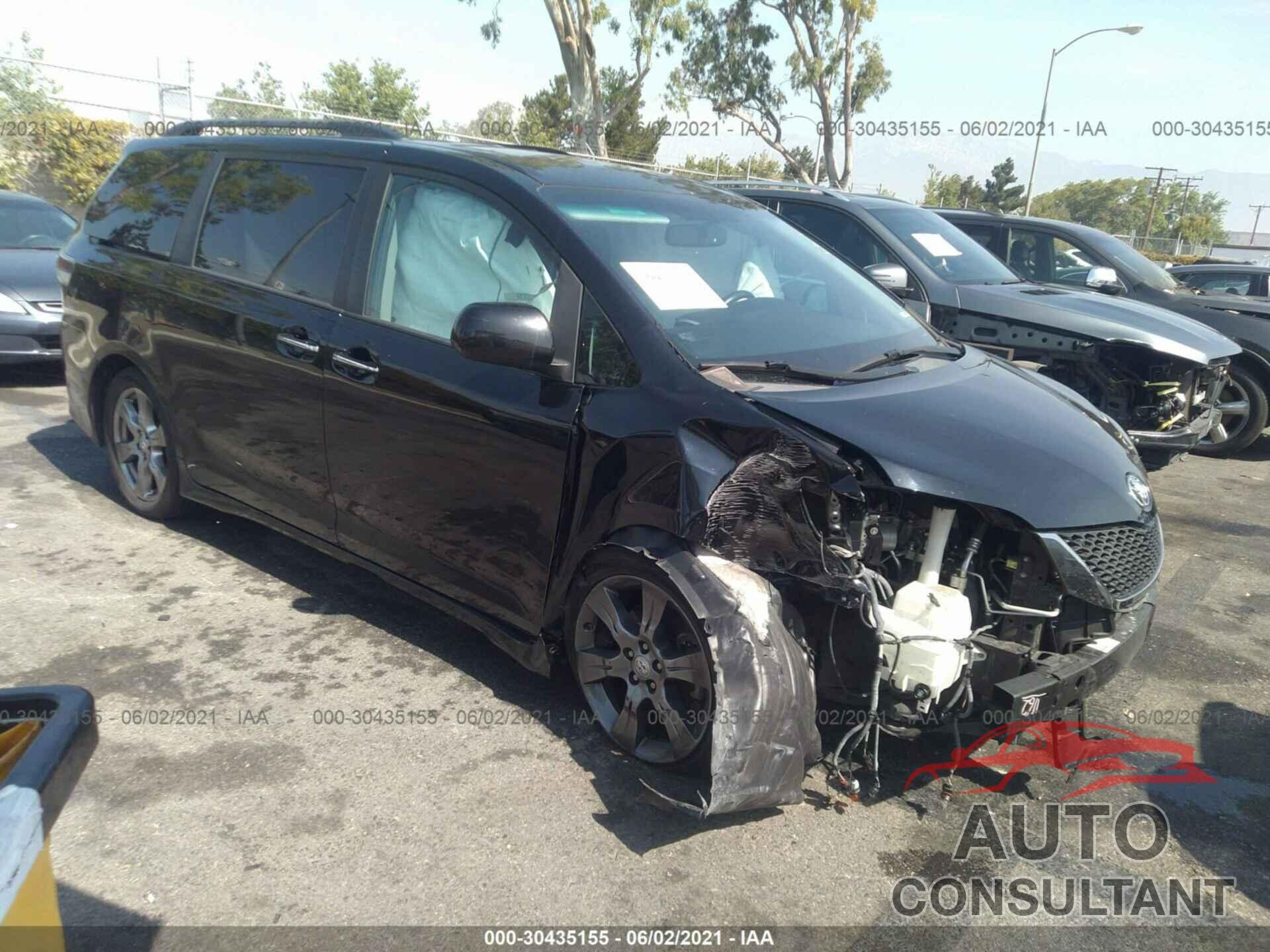 TOYOTA SIENNA 2017 - 5TDXZ3DC7HS790593