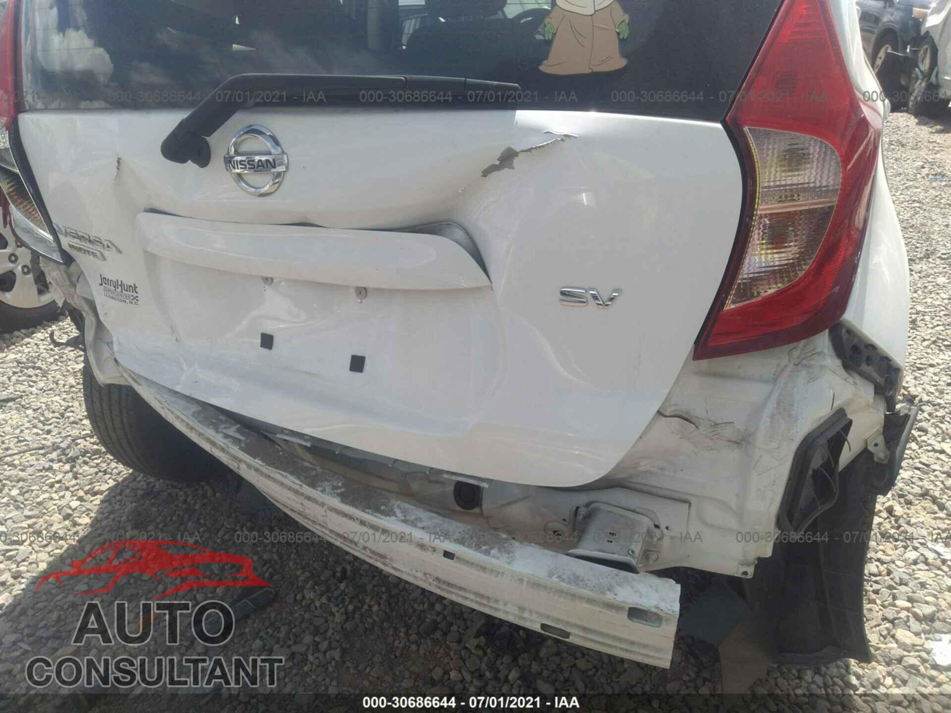 NISSAN VERSA NOTE 2019 - 3N1CE2CP2KL362696