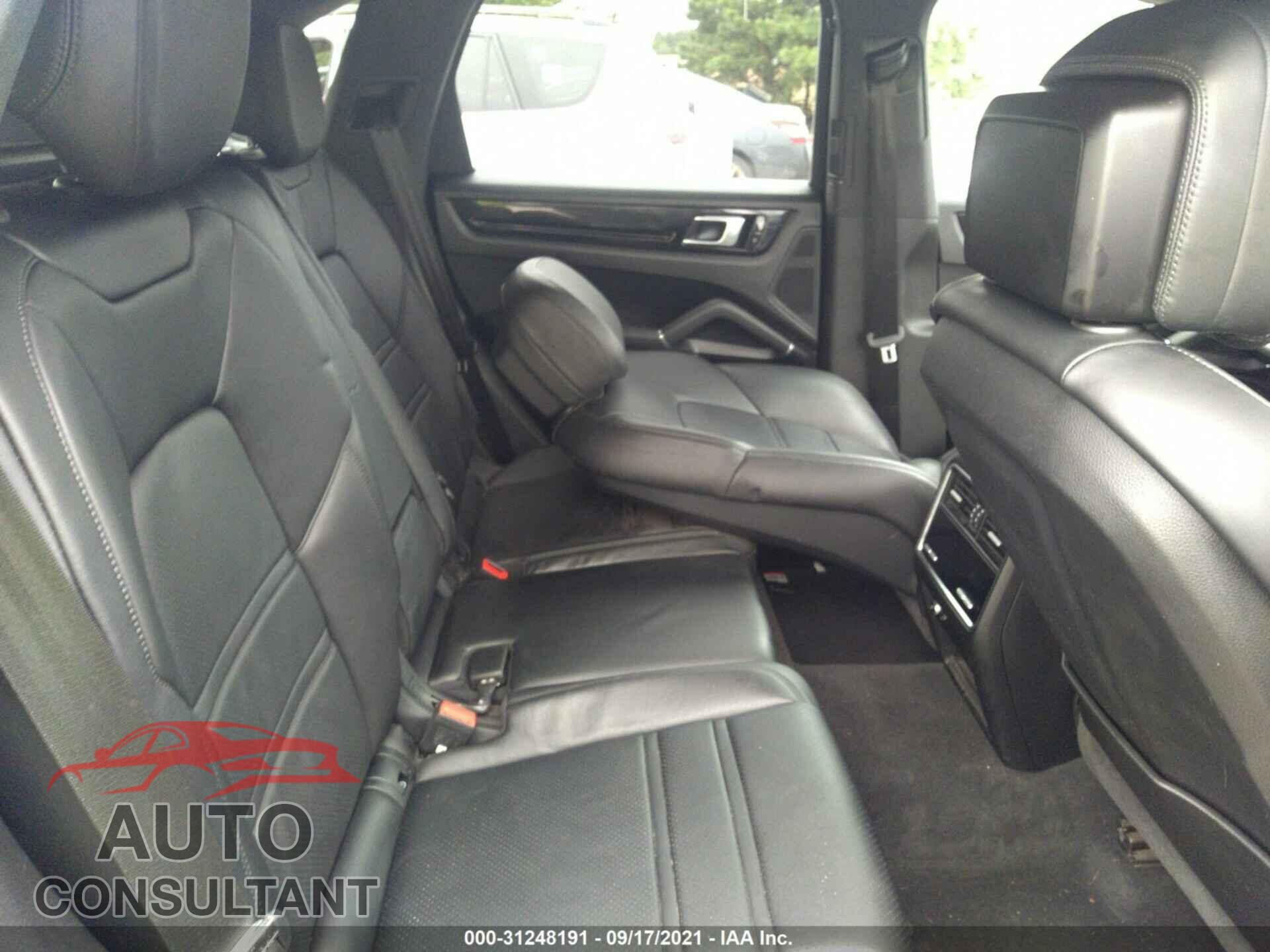 PORSCHE CAYENNE 2019 - WP1AA2AY0KDA11169