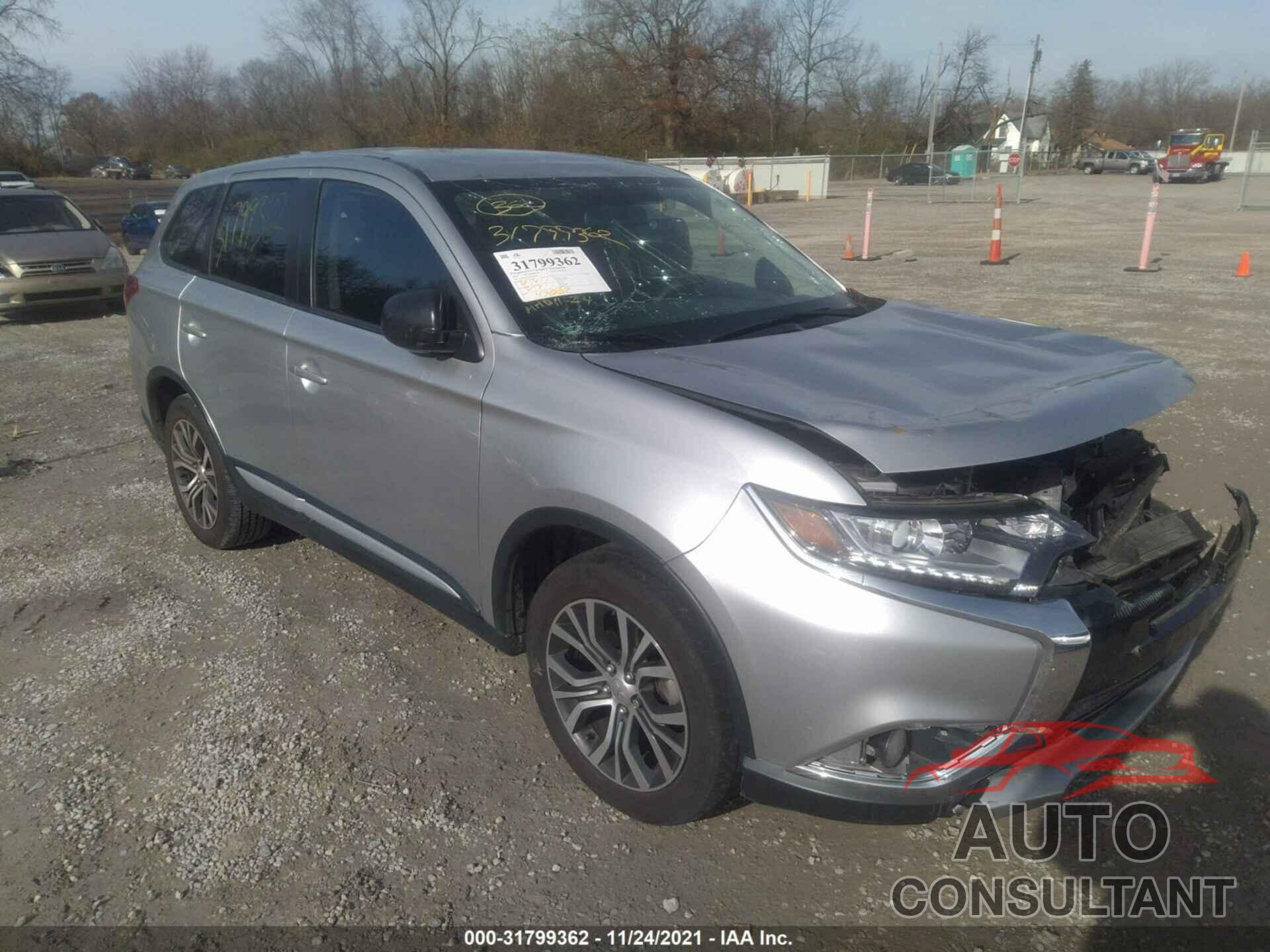 MITSUBISHI OUTLANDER 2018 - JA4AD2A36JZ006910