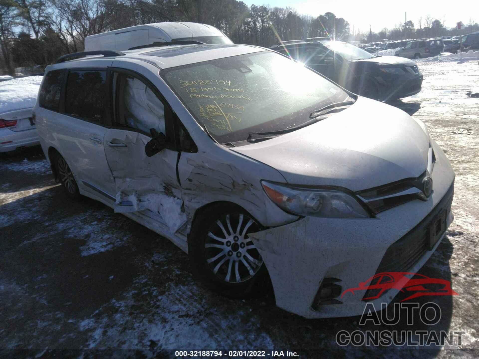 TOYOTA SIENNA 2018 - 5TDYZ3DC2JS962006