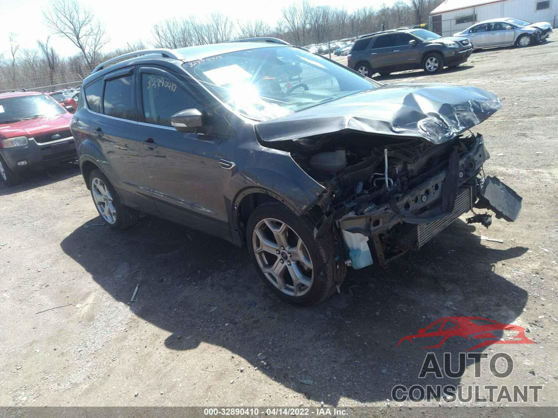 FORD ESCAPE 2018 - 1FMCU0J92JUD26869