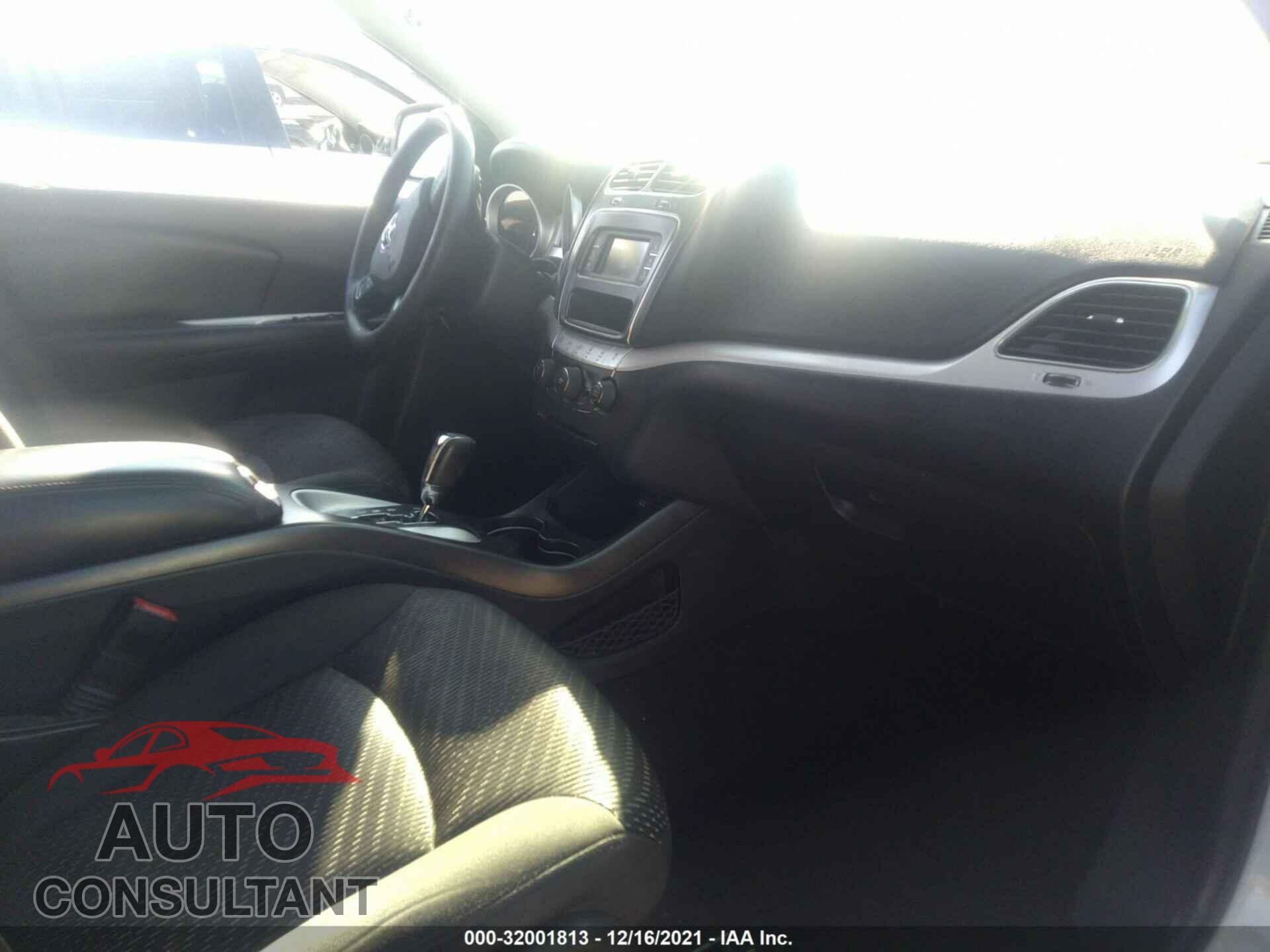 DODGE JOURNEY 2017 - 3C4PDCBG6HT518255