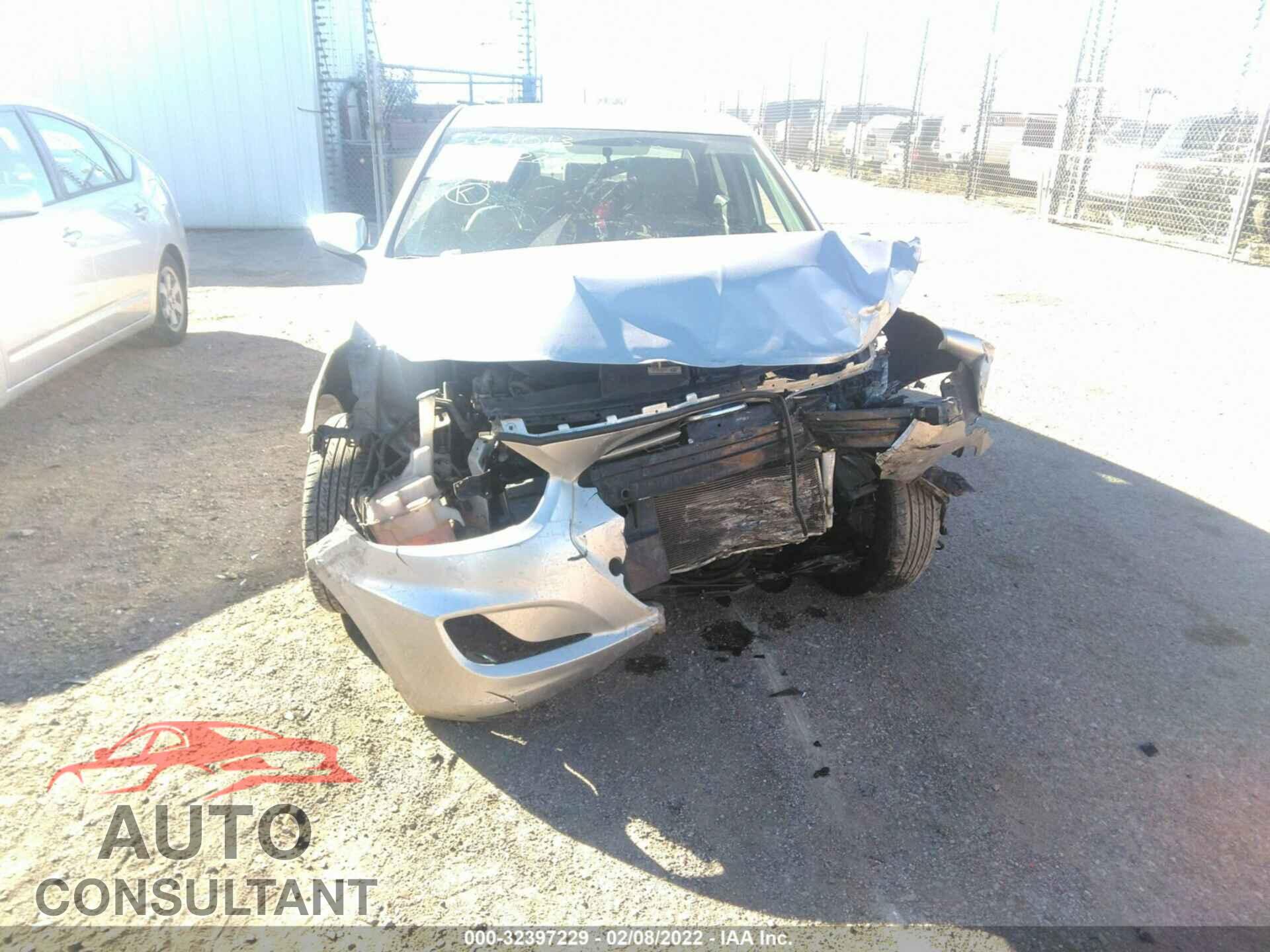 HYUNDAI ACCENT 2017 - KMHCT4AE0HU193501