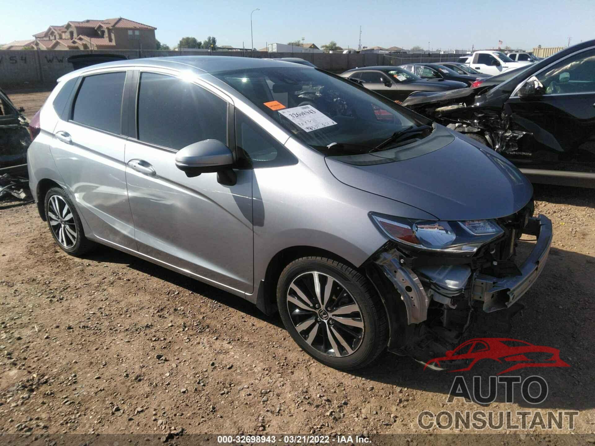 HONDA FIT 2018 - 3HGGK5G89JM733388