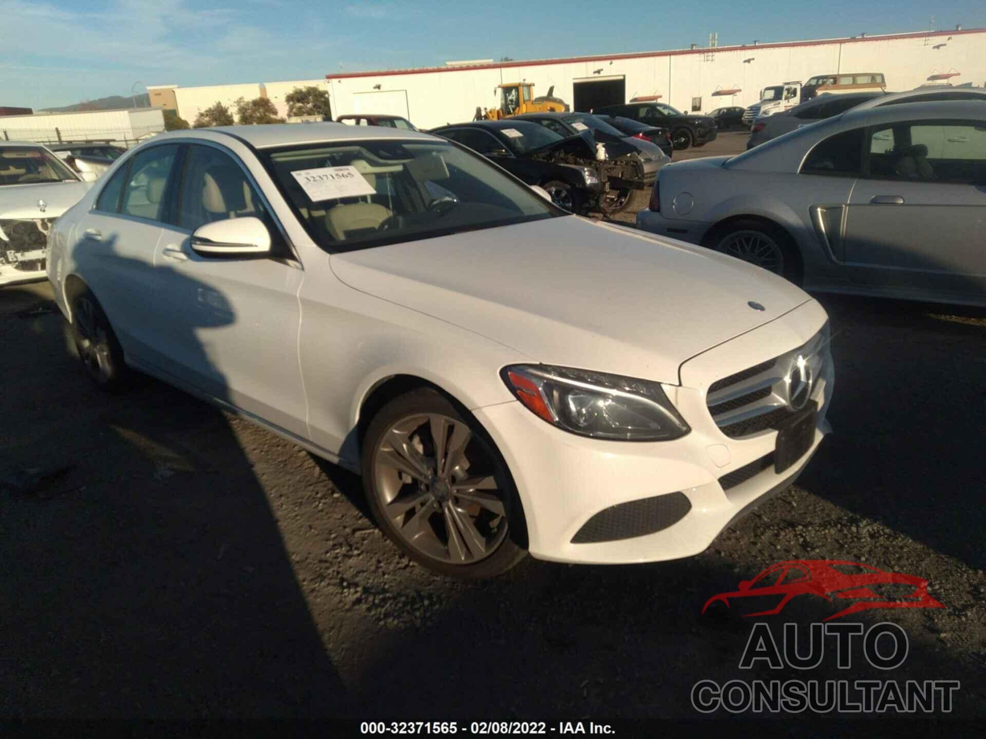 MERCEDES-BENZ C-CLASS 2016 - 55SWF4JB6GU154805