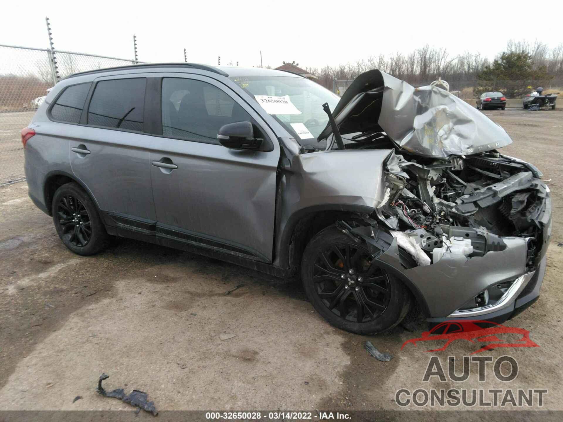 MITSUBISHI OUTLANDER 2018 - JA4AD3A33JZ061109