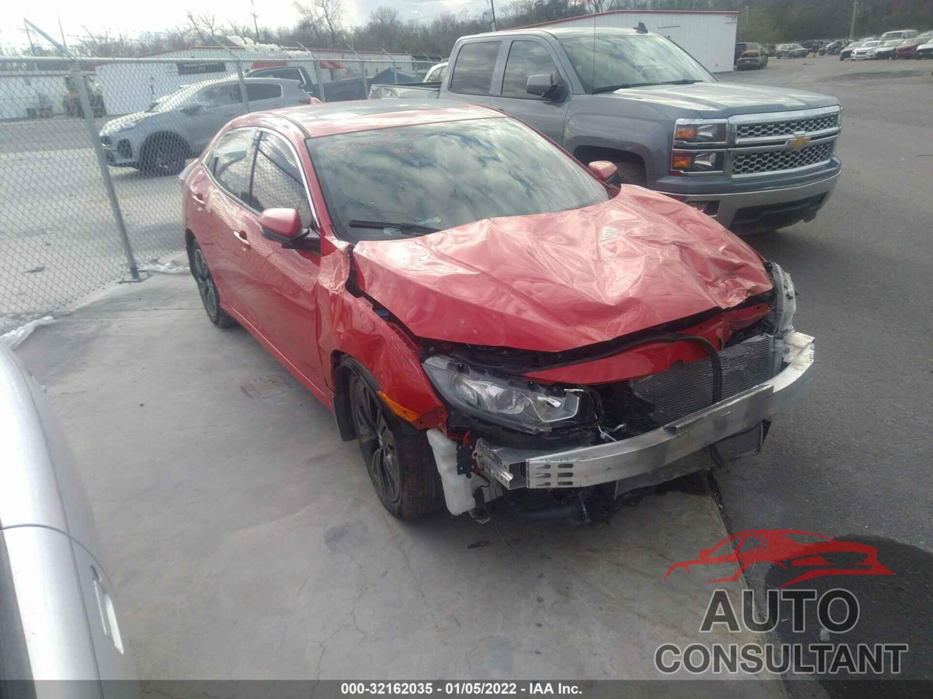 HONDA CIVIC HATCHBACK 2018 - SHHFK7H58JU215818