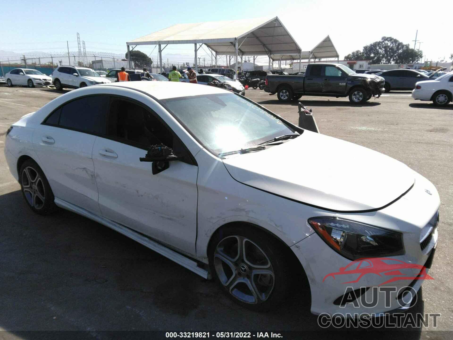MERCEDES-BENZ CLA 2018 - WDDSJ4EB1JN592803