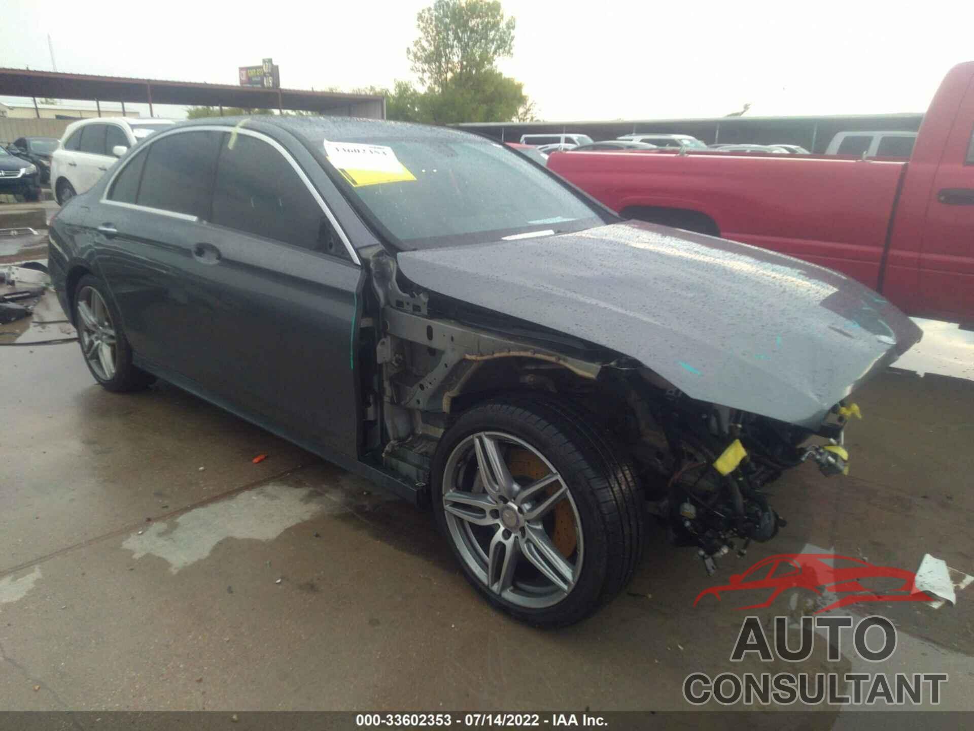 MERCEDES-BENZ E-CLASS 2017 - WDDZF4JB7HA069891