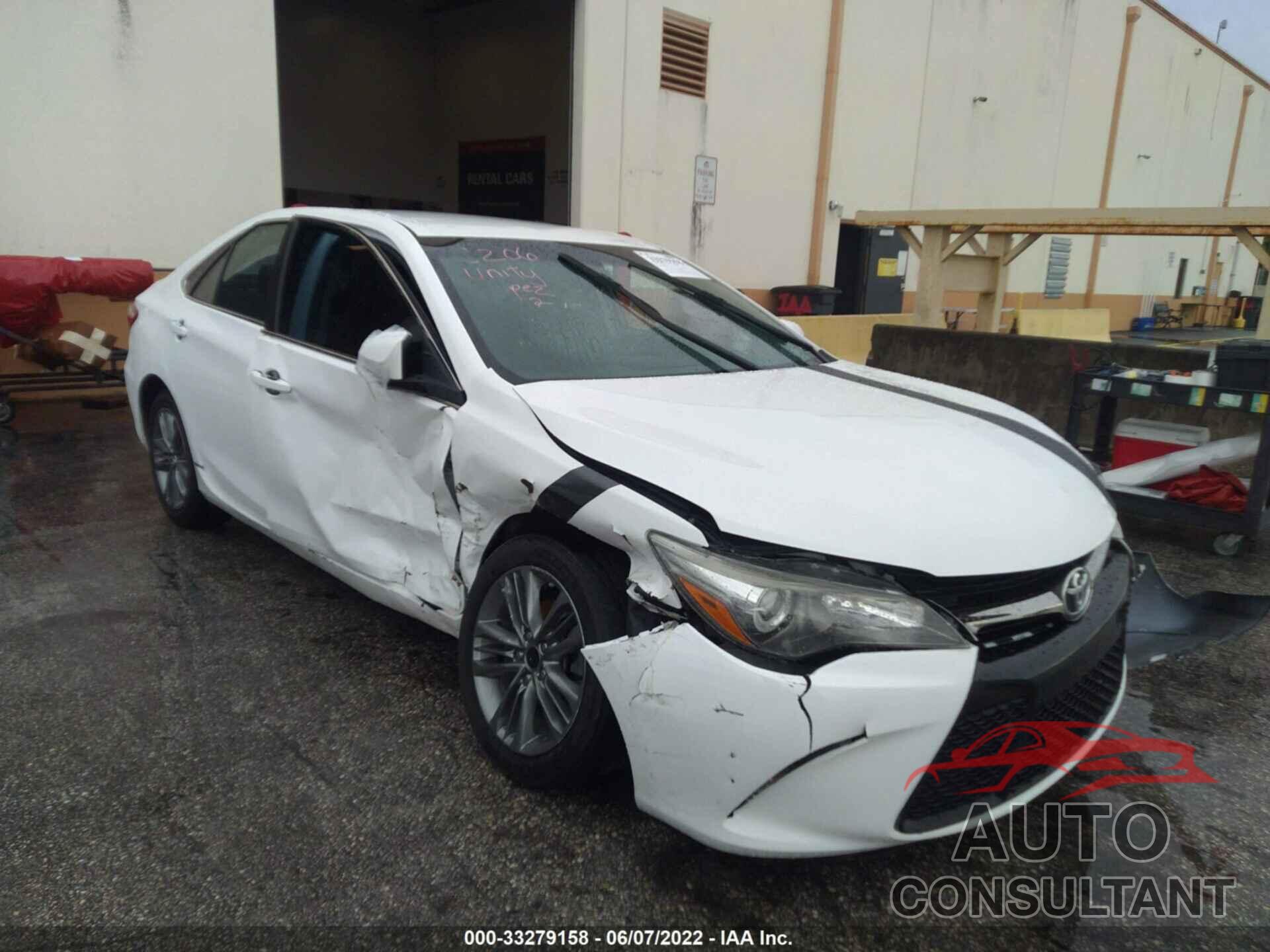 TOYOTA CAMRY 2016 - 4T1BF1FK2GU243801