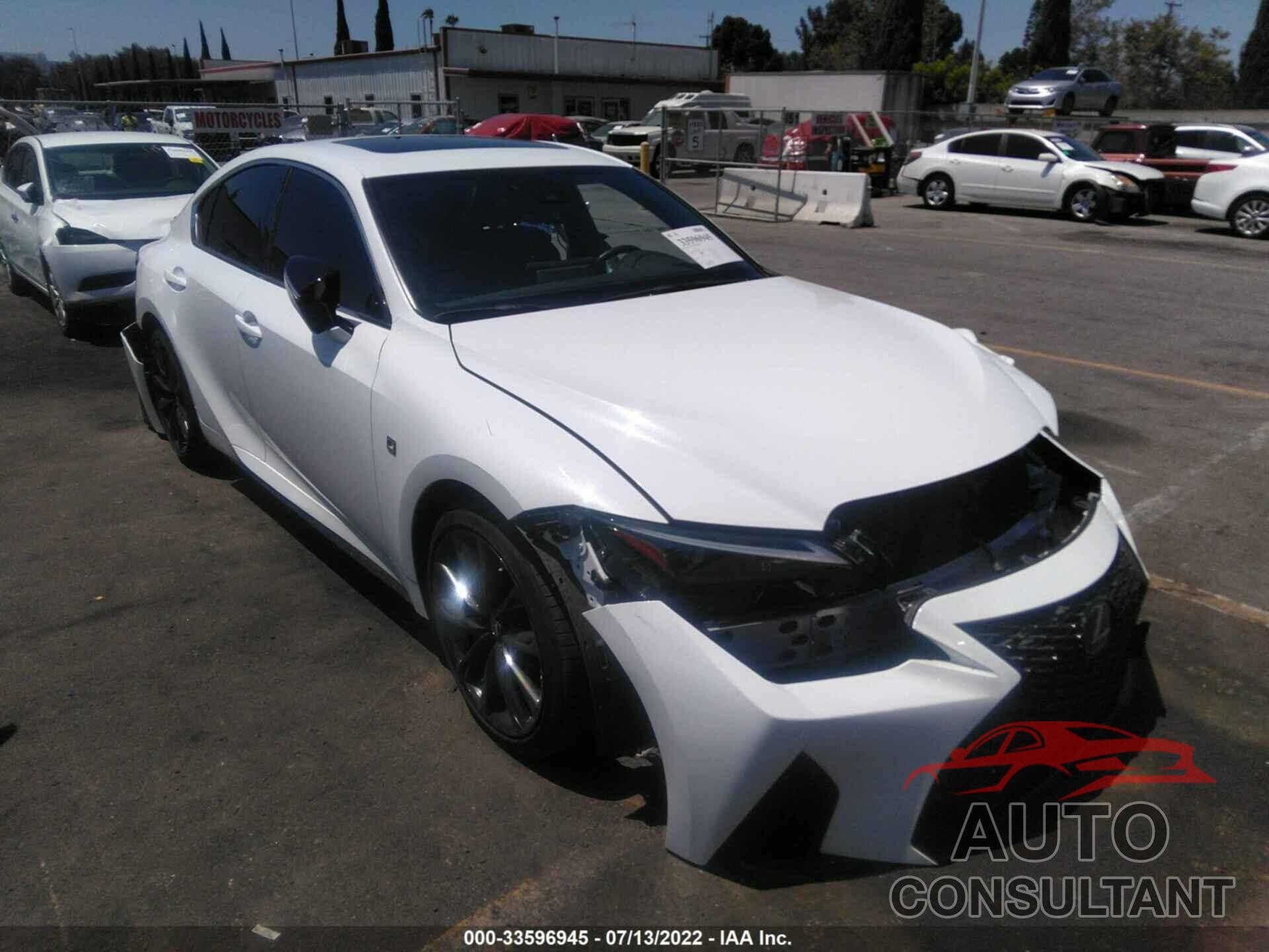 LEXUS IS 2021 - JTHGZ1B23M5046843