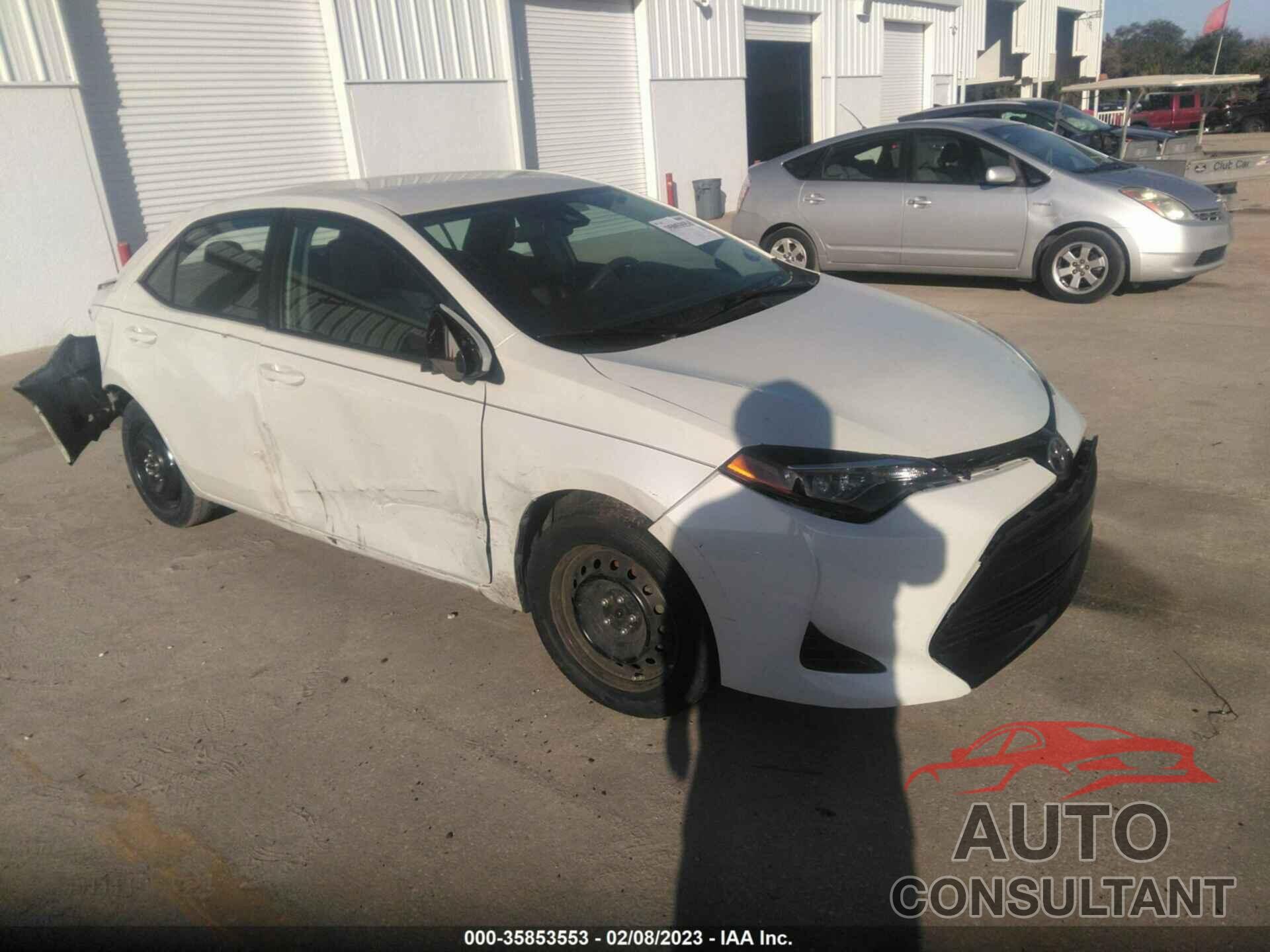 TOYOTA COROLLA 2017 - 5YFBURHE3HP676753