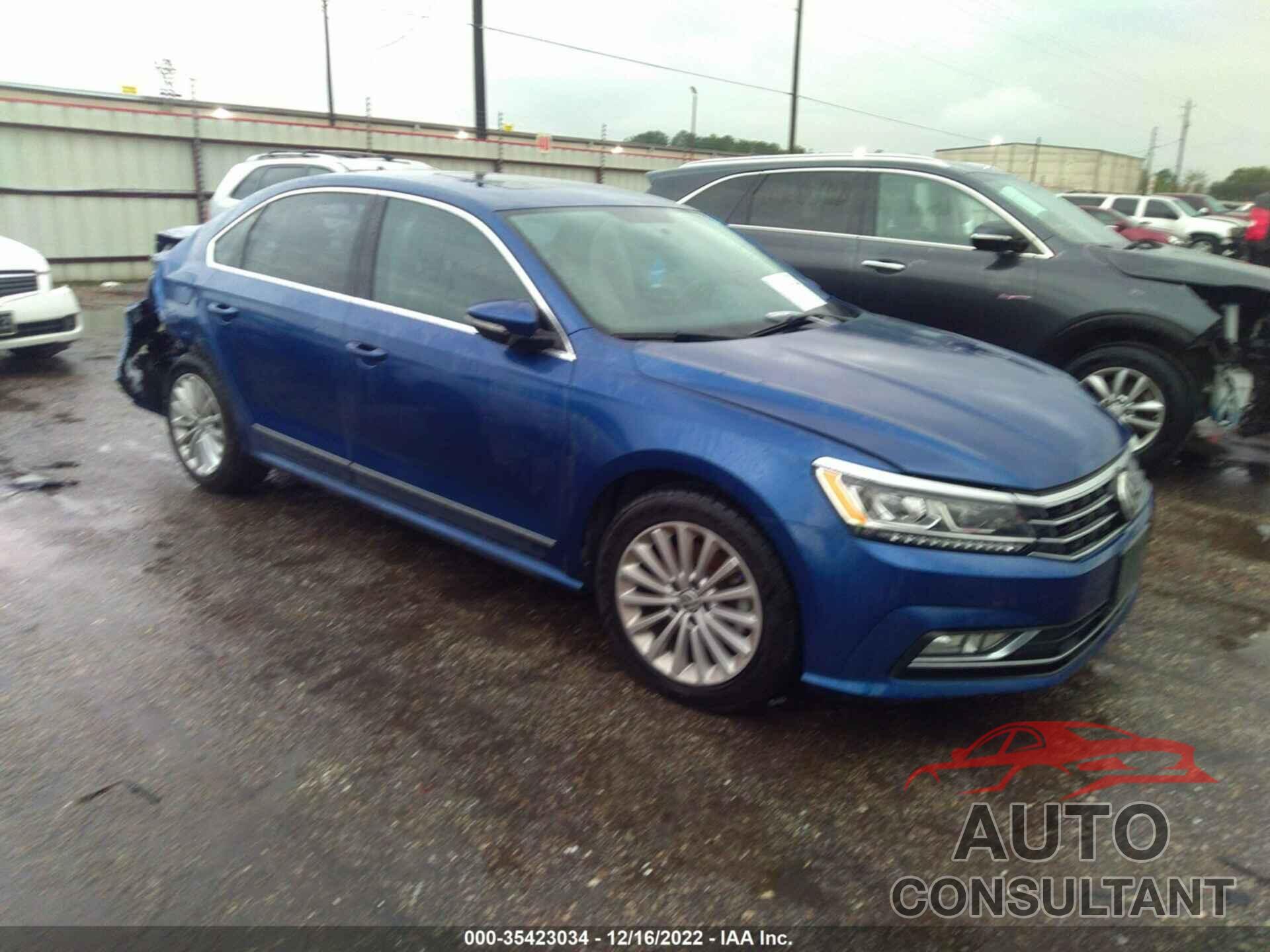 VOLKSWAGEN PASSAT 2017 - 1VWBT7A30HC069862