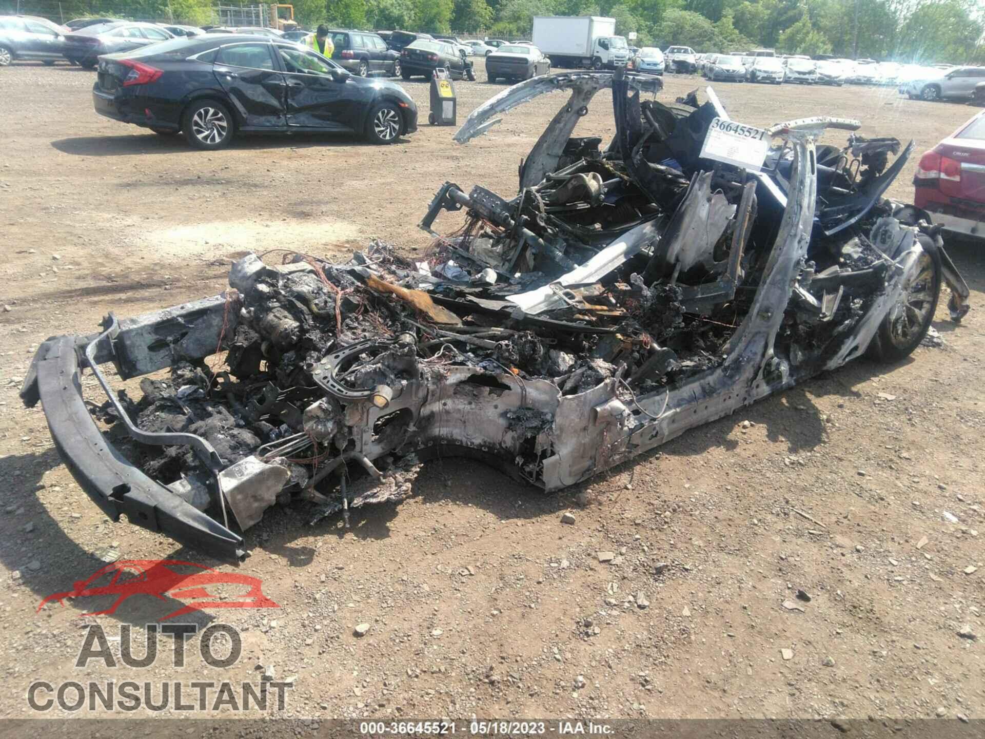 TESLA MODEL S 2018 - 5YJSA1E29JF284818