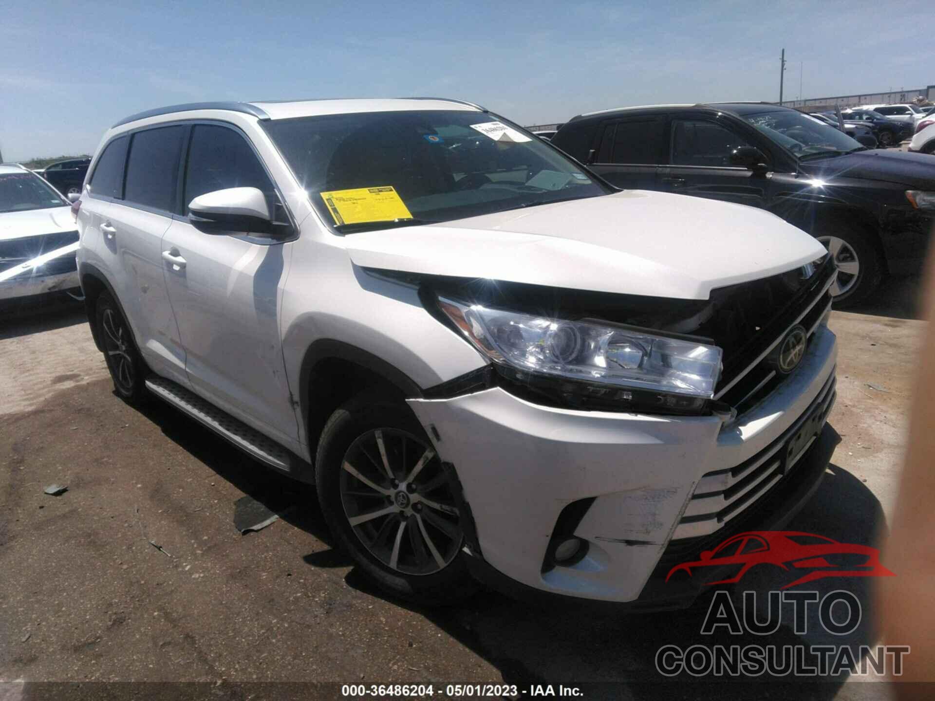 TOYOTA HIGHLANDER 2017 - 5TDKZRFHXHS520036