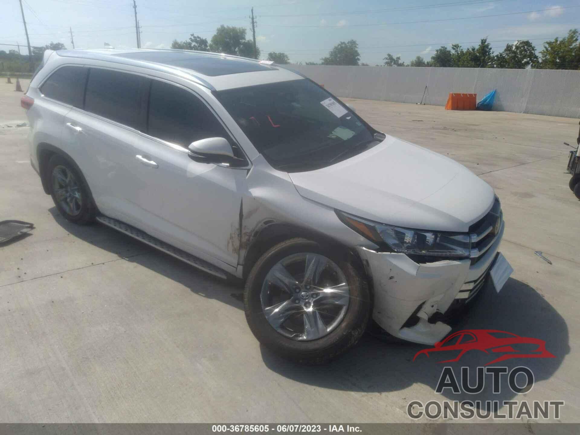 TOYOTA HIGHLANDER 2017 - 5TDYZRFH4HS191098
