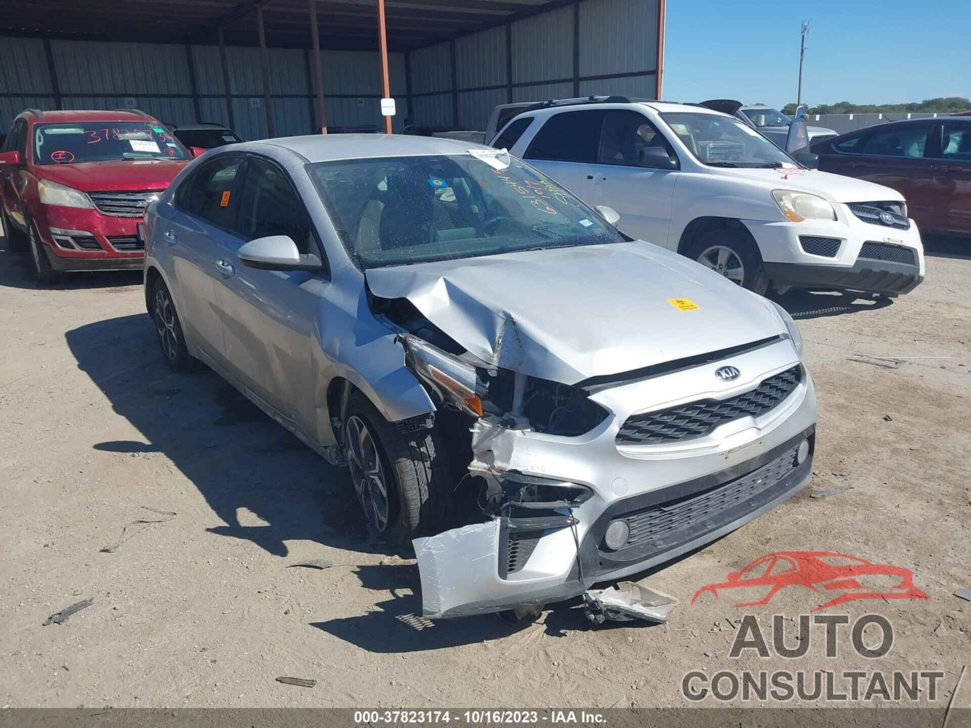 KIA FORTE 2019 - 3KPF24AD1KE090721