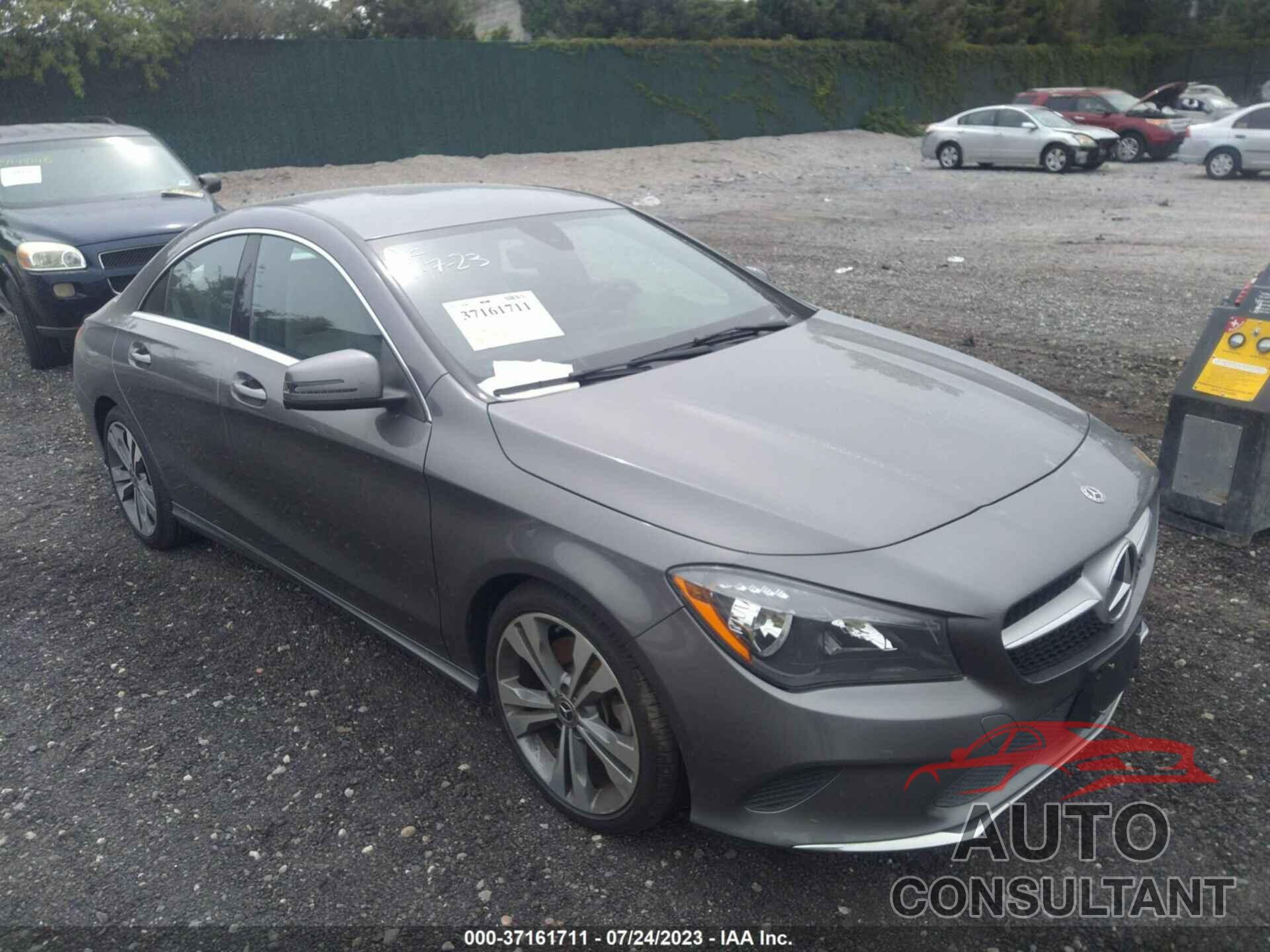 MERCEDES-BENZ CLA 250 2018 - WDDSJ4EB1JN533427